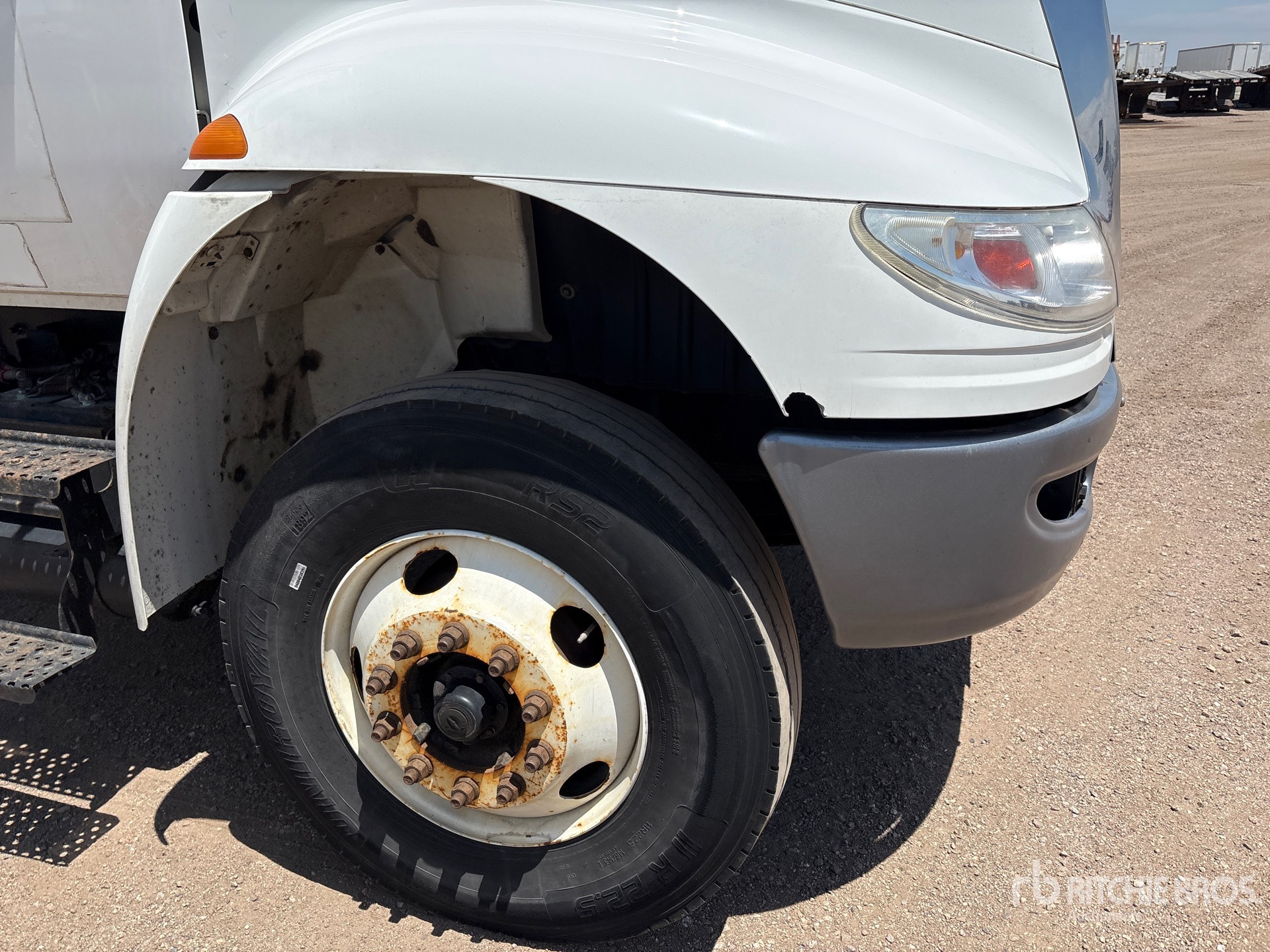 2018 International DURASTAR 4300