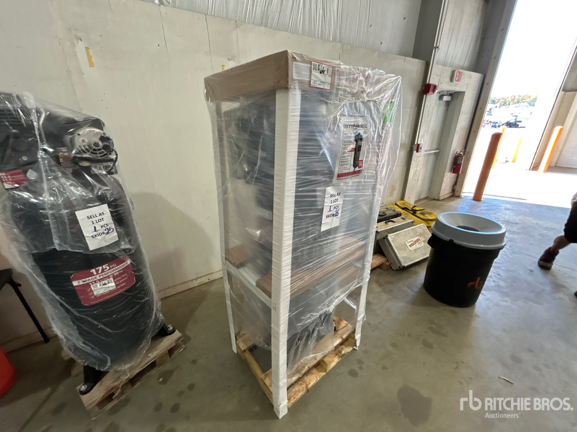 Iron Horse 11.2 CFM 60 GAL