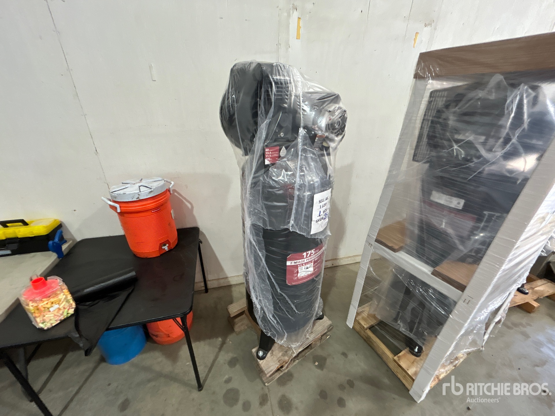 Husky 11.5 CFM SKID-MOUNTED 60 GAL