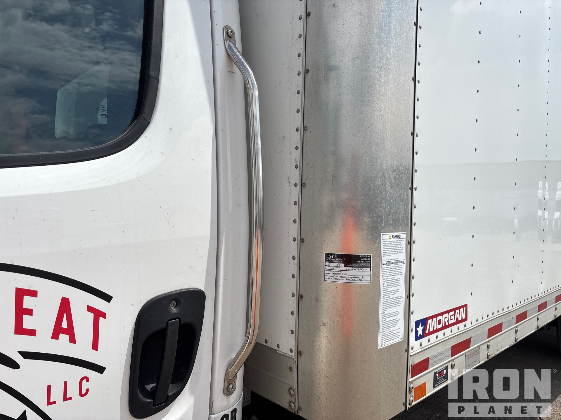2022 Freightliner M2 106