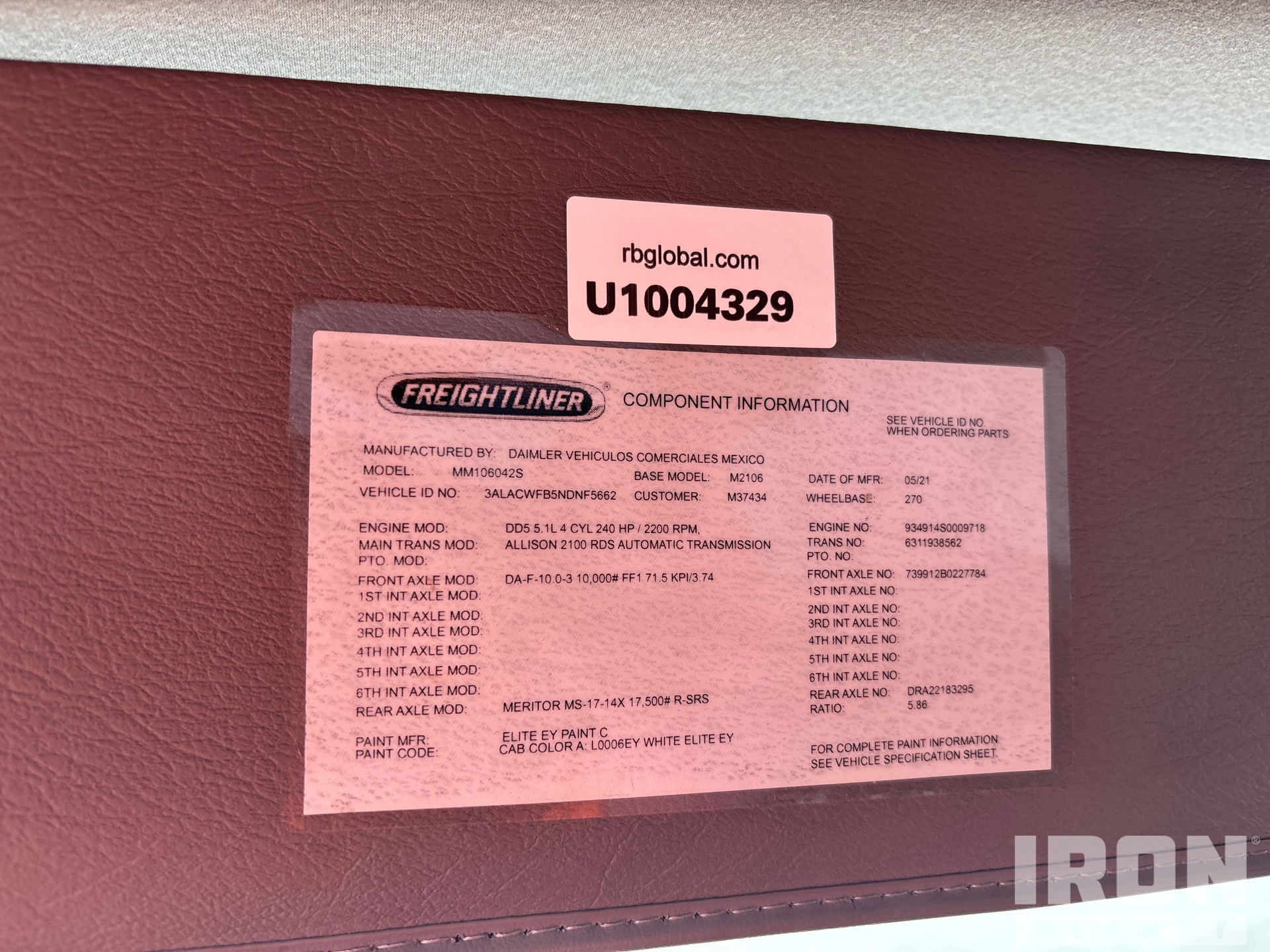 2022 Freightliner M2 106