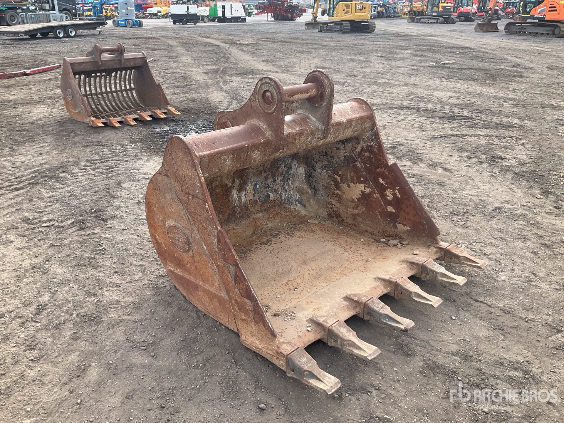 Strickland 1500 MM DIGGING