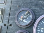 Control Station with Oil Pressure Reading