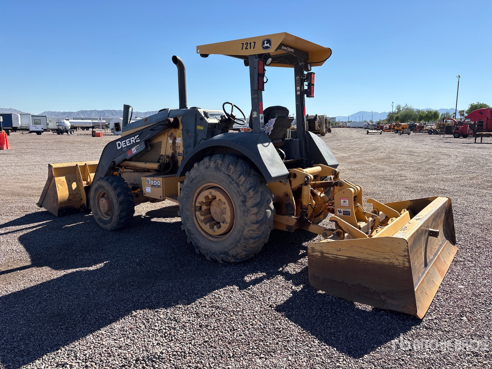 2012 John Deere 210K