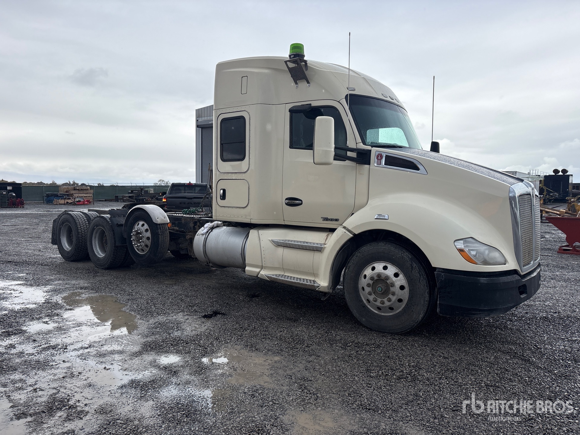 2015 Kenworth T680