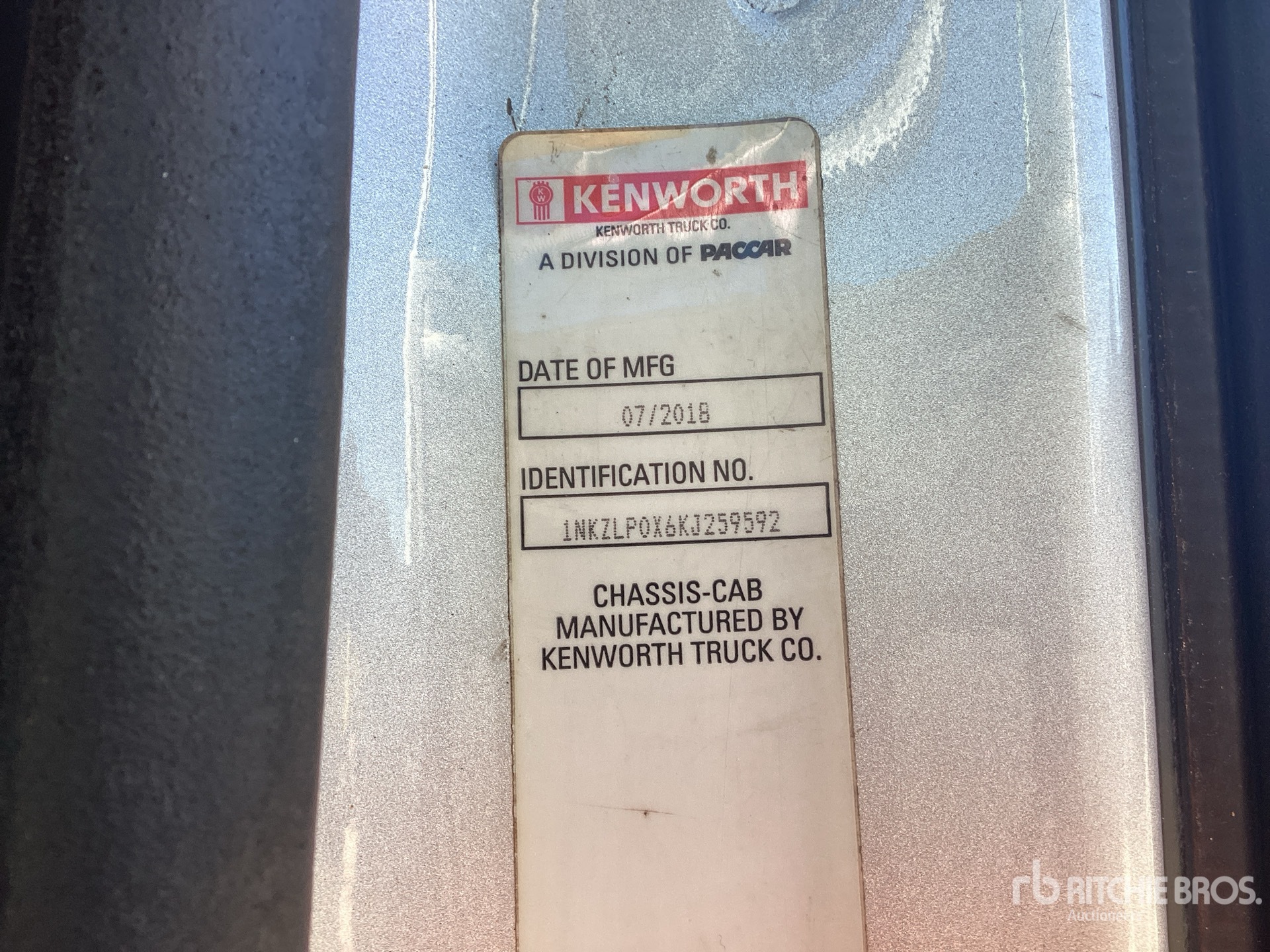 2019 Kenworth T880