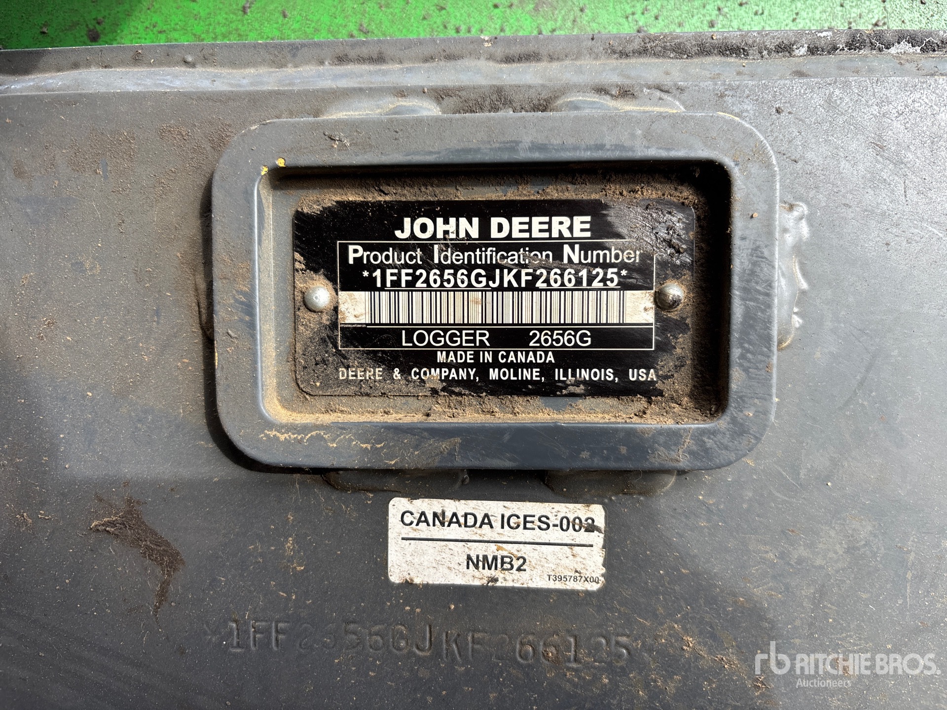 2019 John Deere 2656G LC