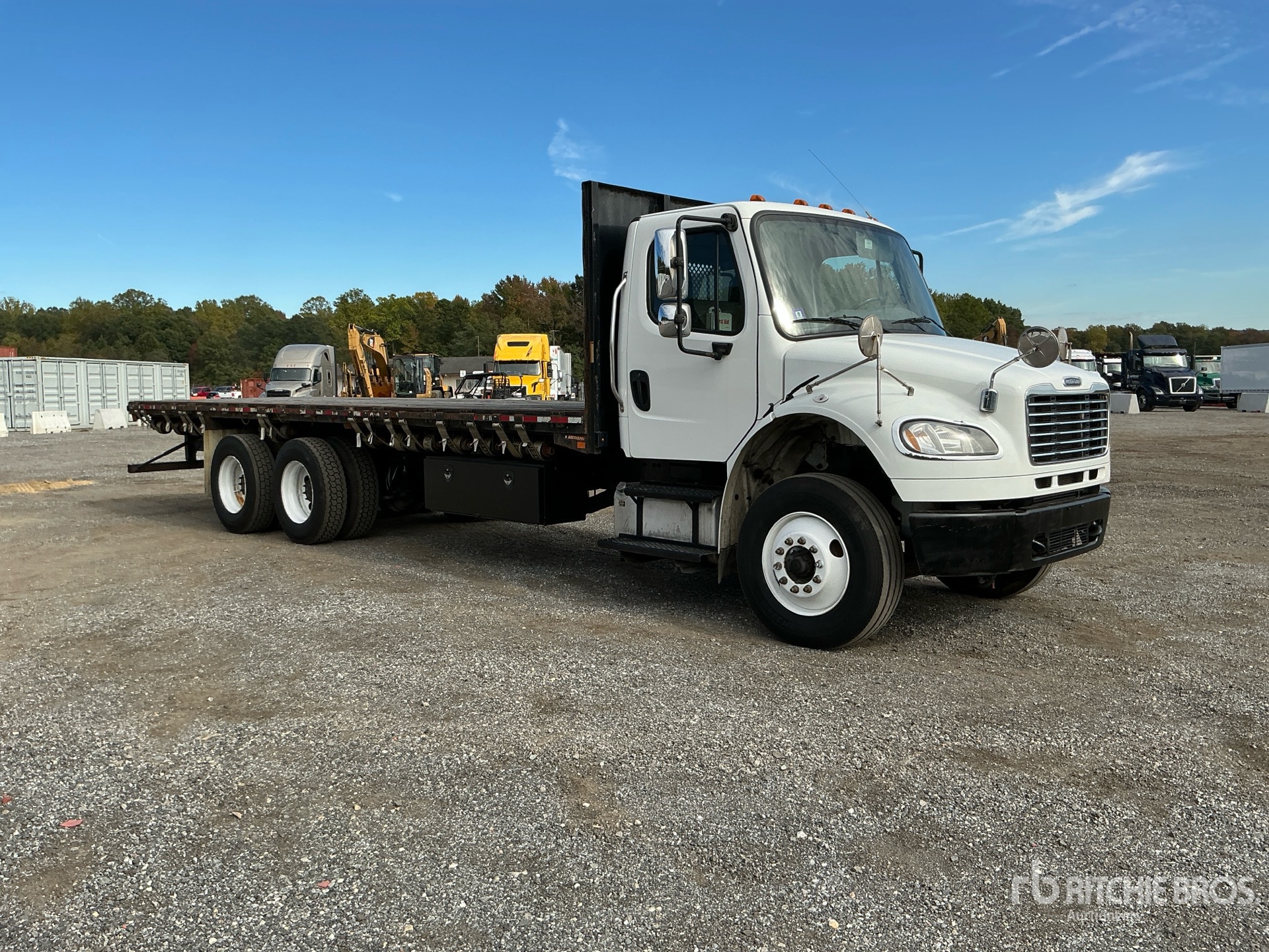 2019 Freightliner M2 106