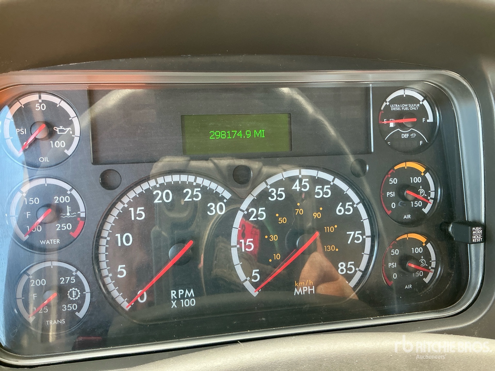 2019 Freightliner M2 106