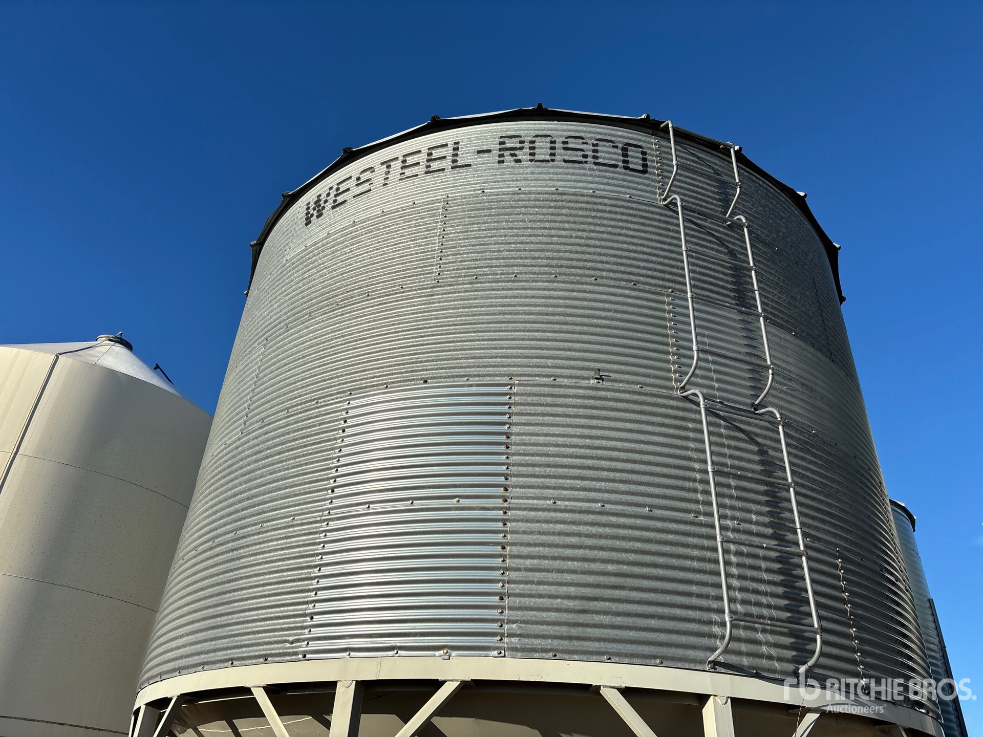 Westeel +/- 3700 BU 5 RING HOPPER
