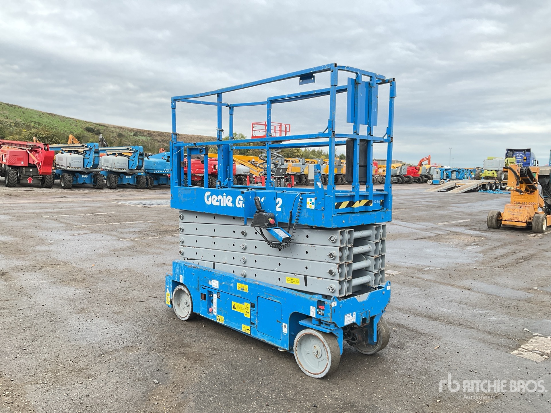 2011 Genie GS-3232