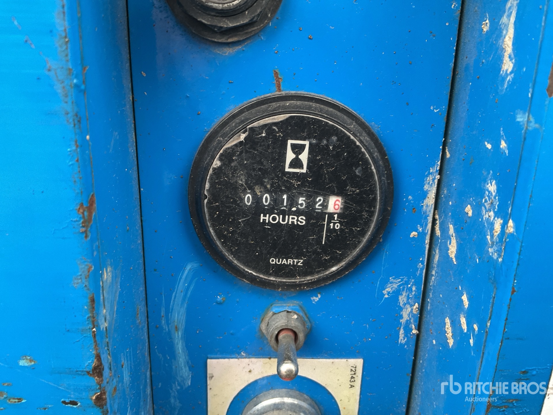 2011 Genie GS-3232