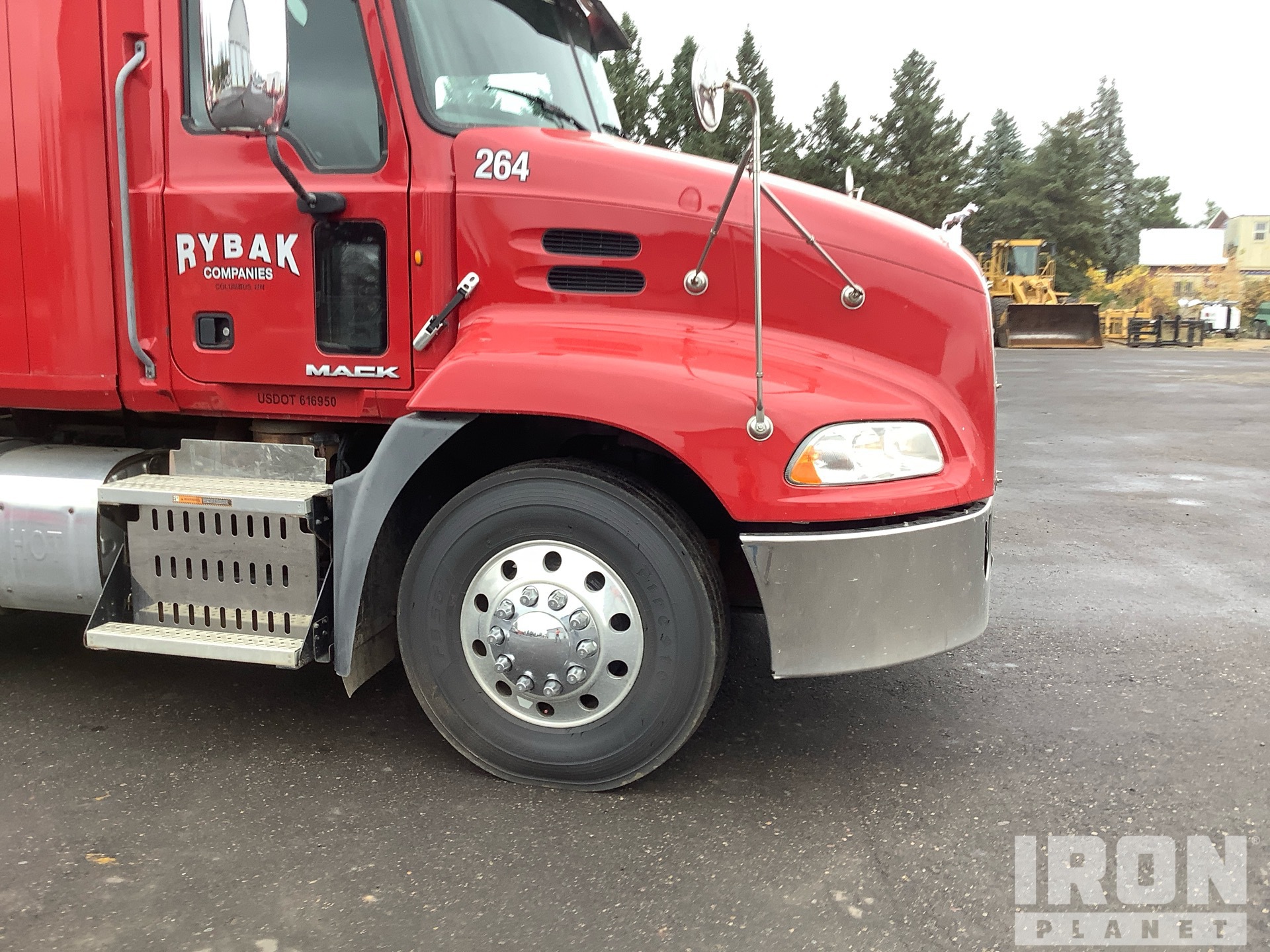 2012 Mack CXU613