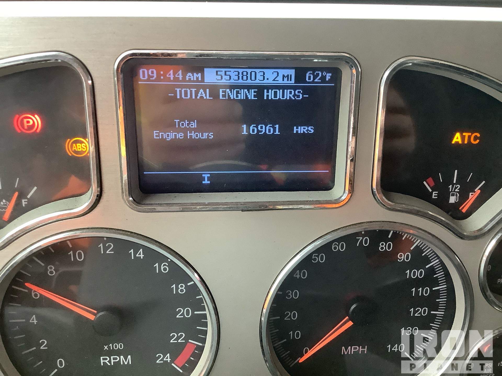 2012 Mack CXU613