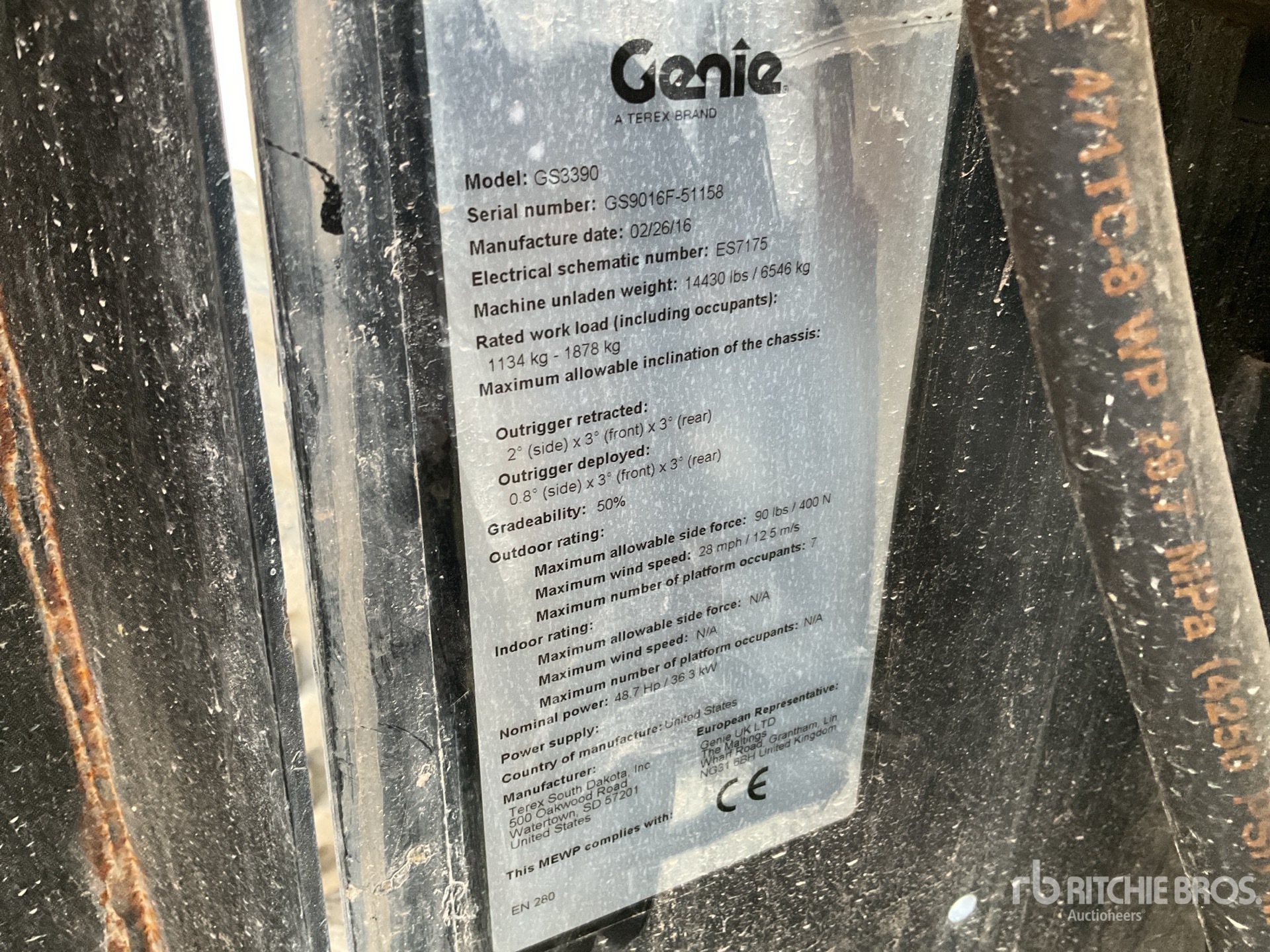 2016 Genie GS3390