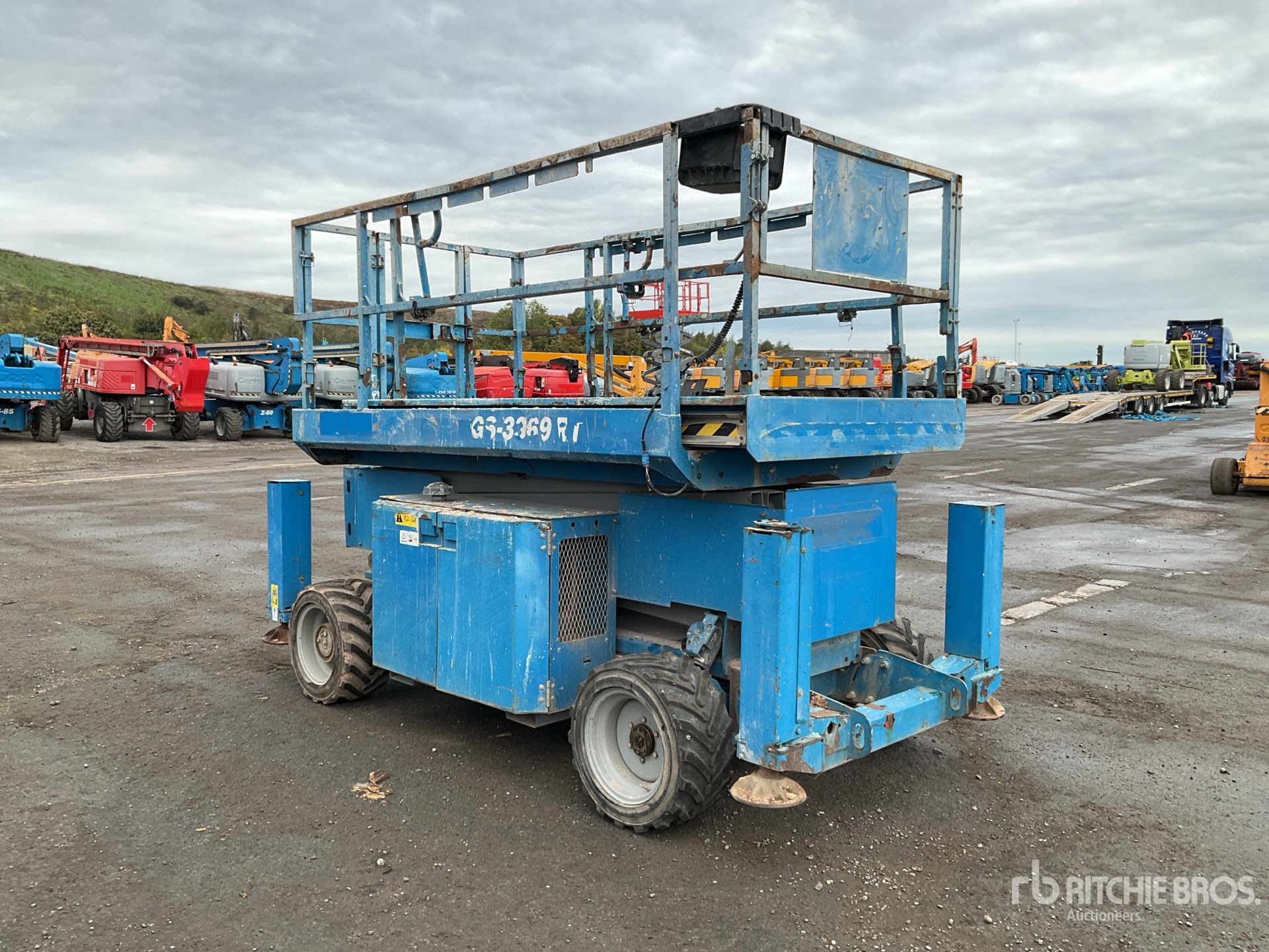 2012 Genie GS-3369RT