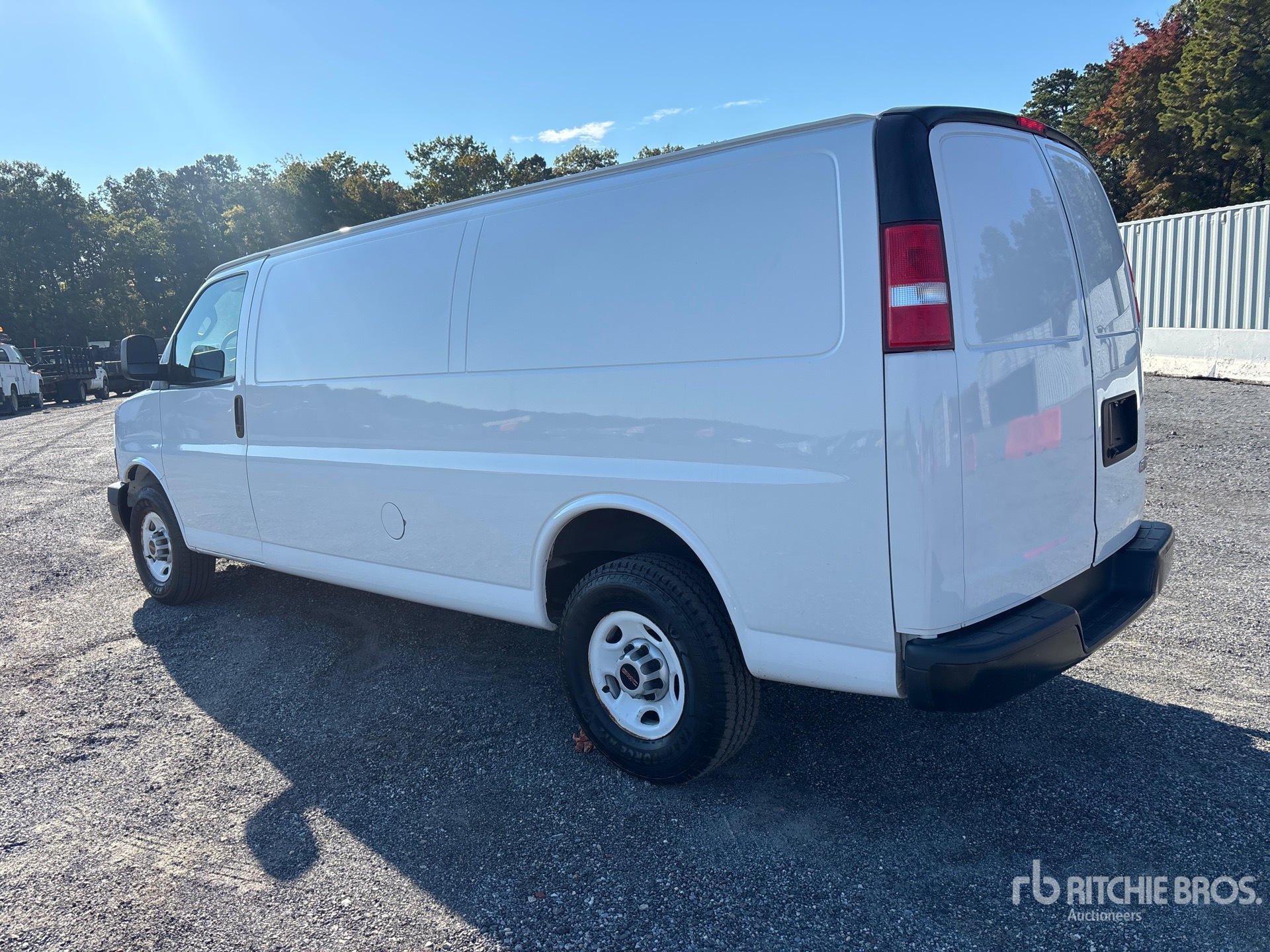 2020 GMC SAVANA G2500