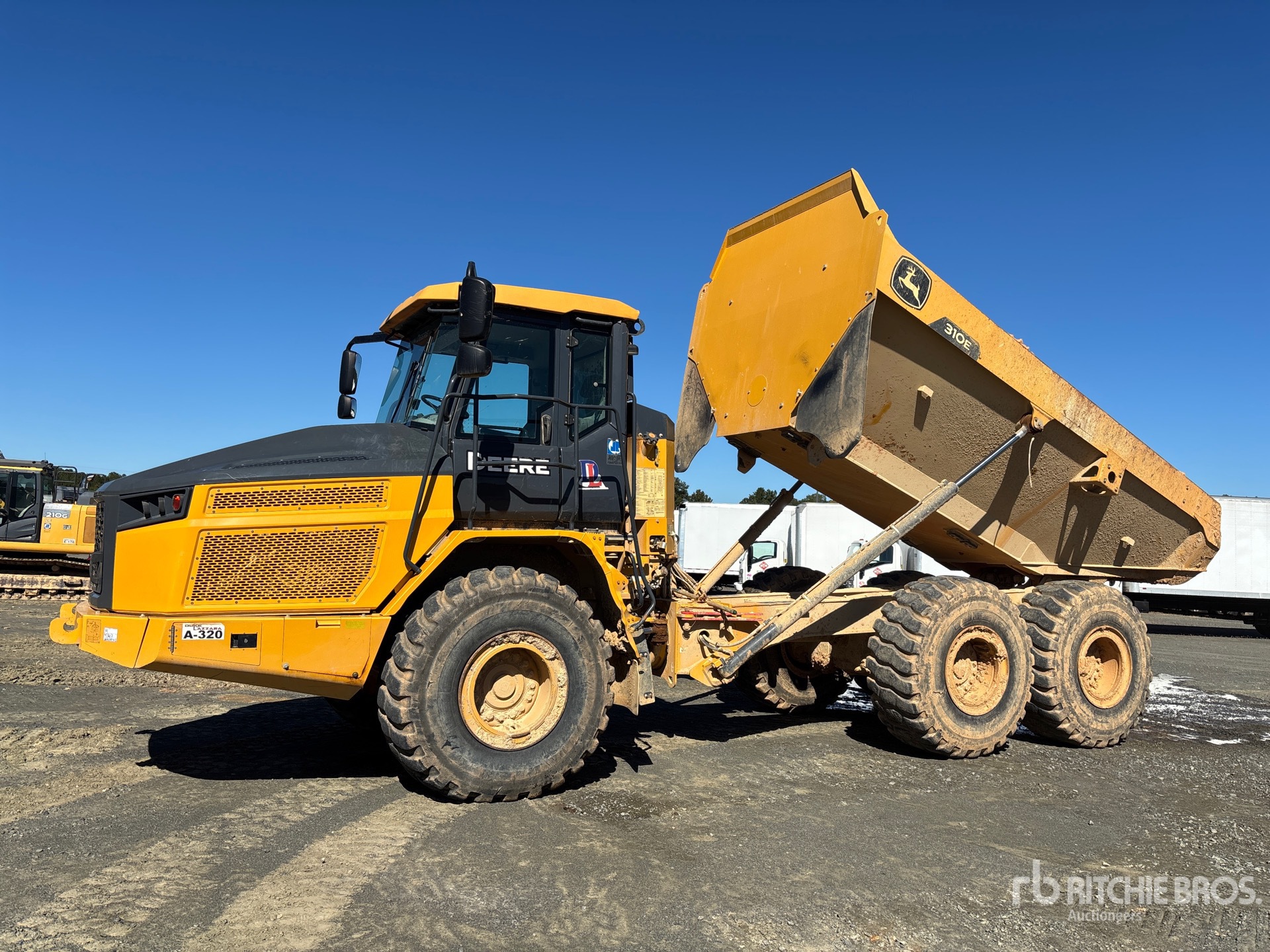 2022 John Deere 310E