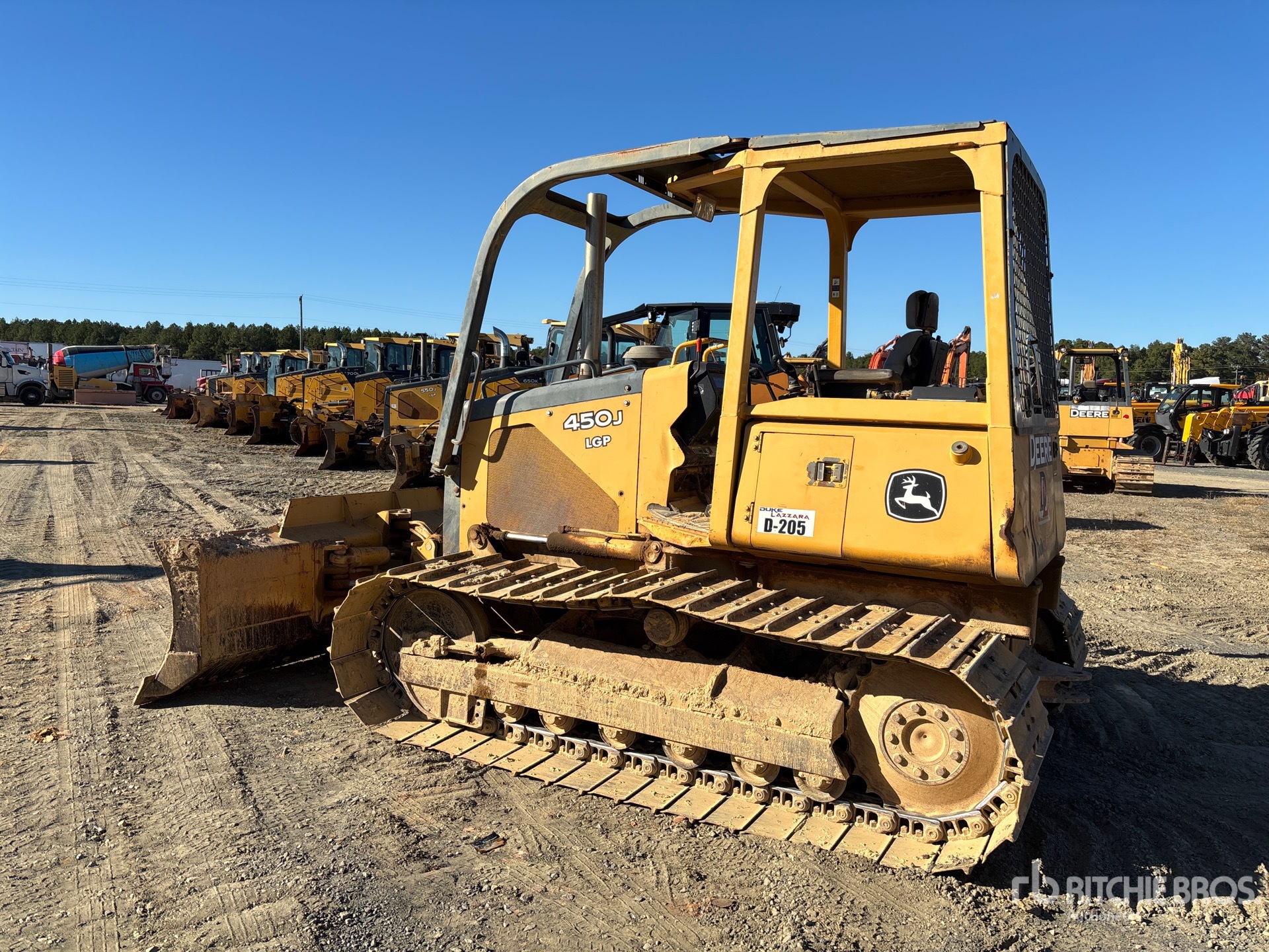 2004 John Deere 450H LGP