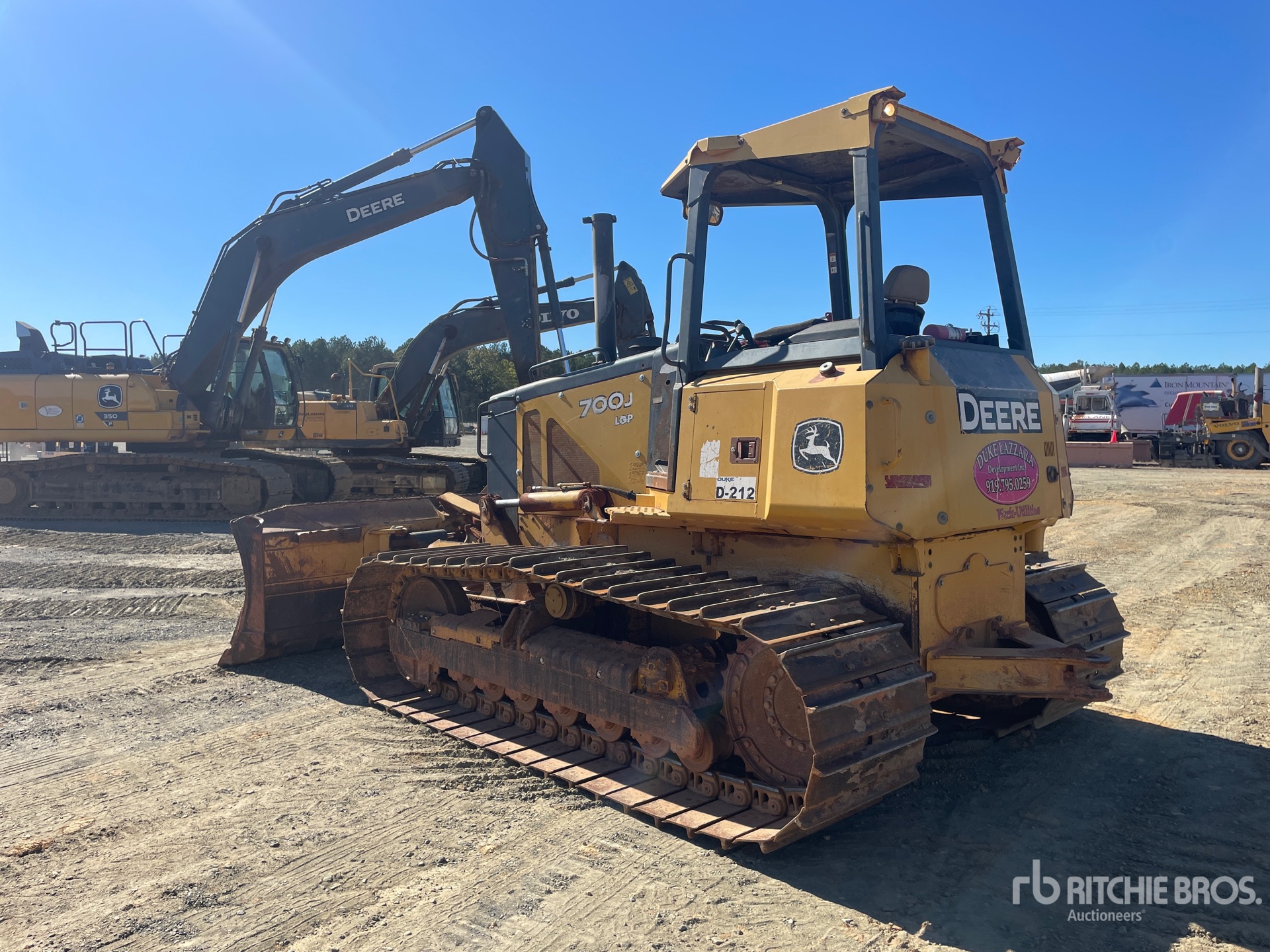 2007 John Deere 700J