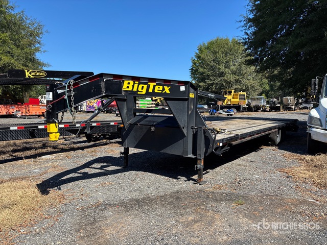 2026 Big Tex 14GN-30 Equipment Trailer