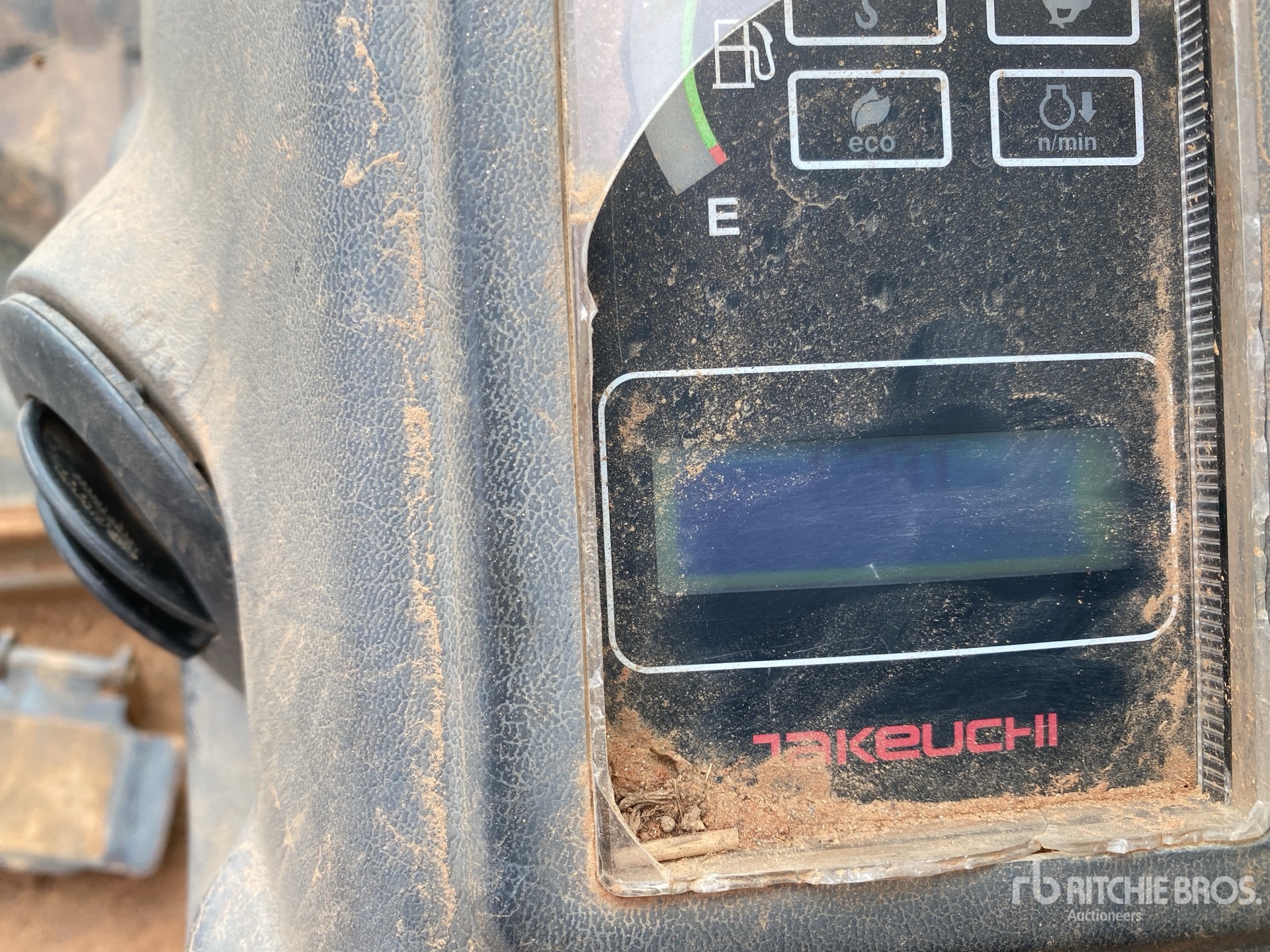 2014 Takeuchi TB285
