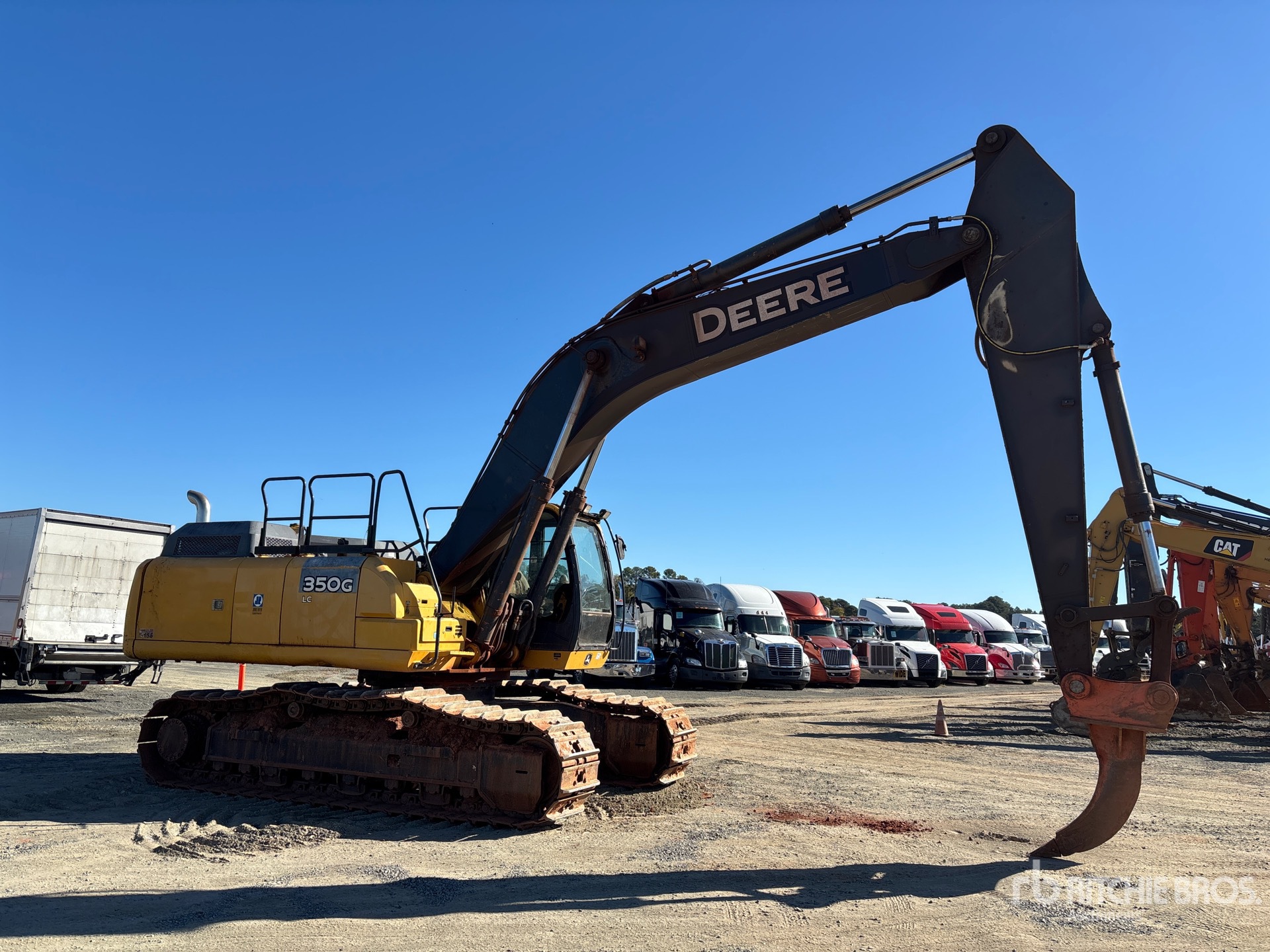 2016 John Deere 350G LC