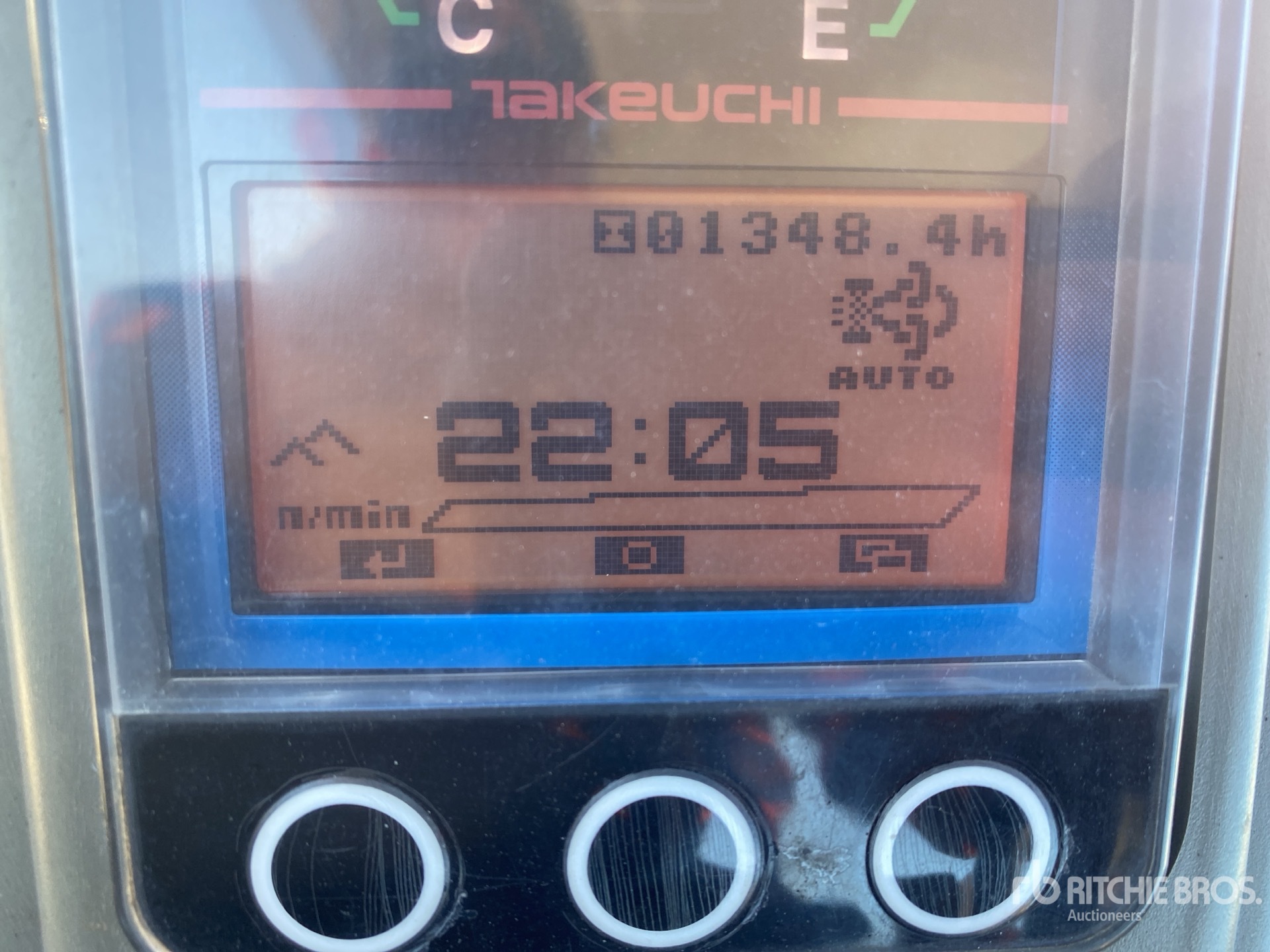 2024 Takeuchi TB240