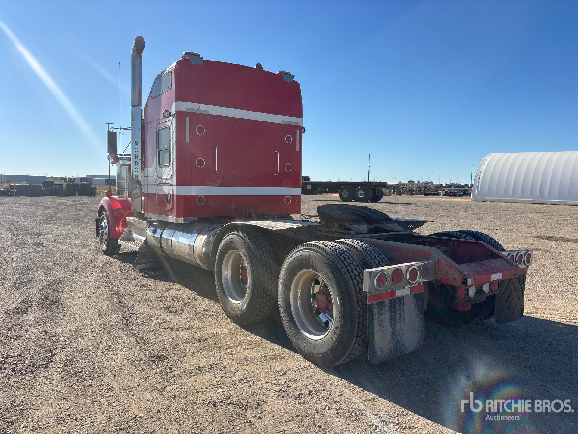 2020 Kenworth W900L