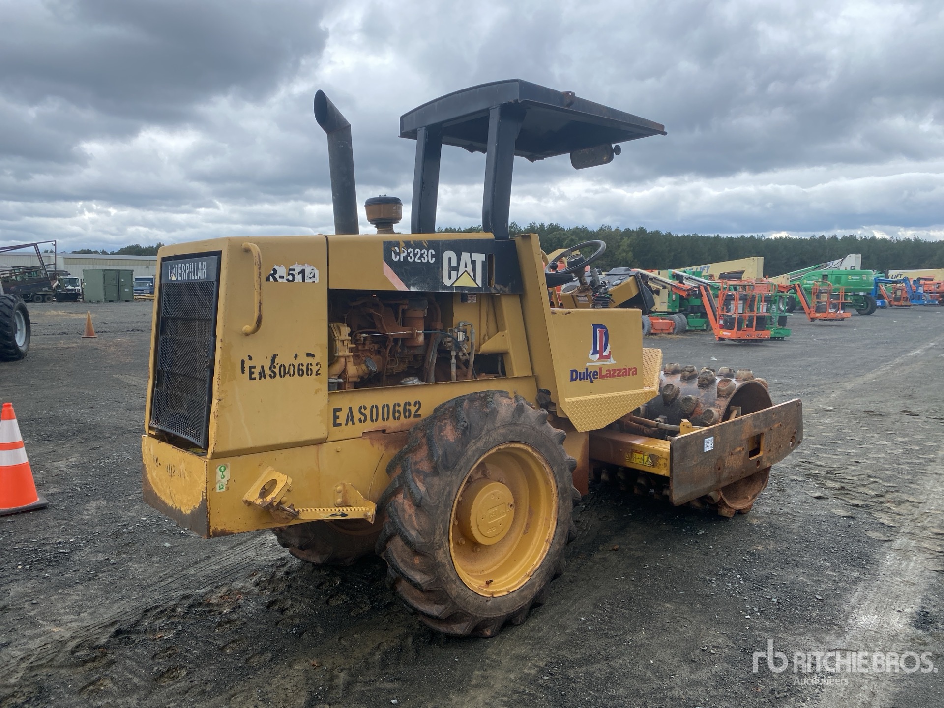 2008 Caterpillar CP-323C