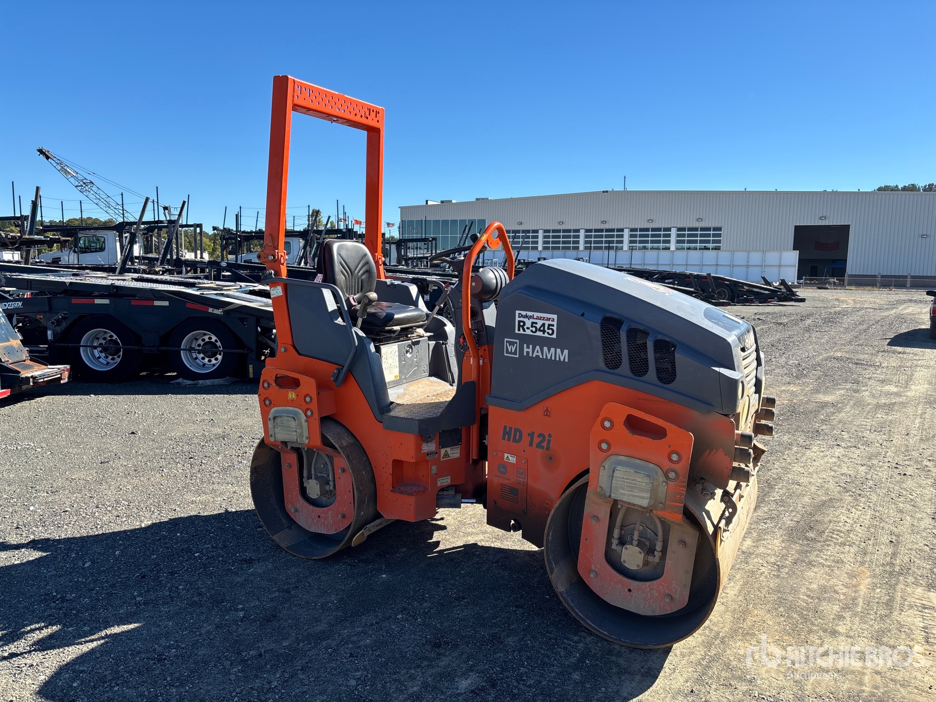 2023 Hamm HD12I VV