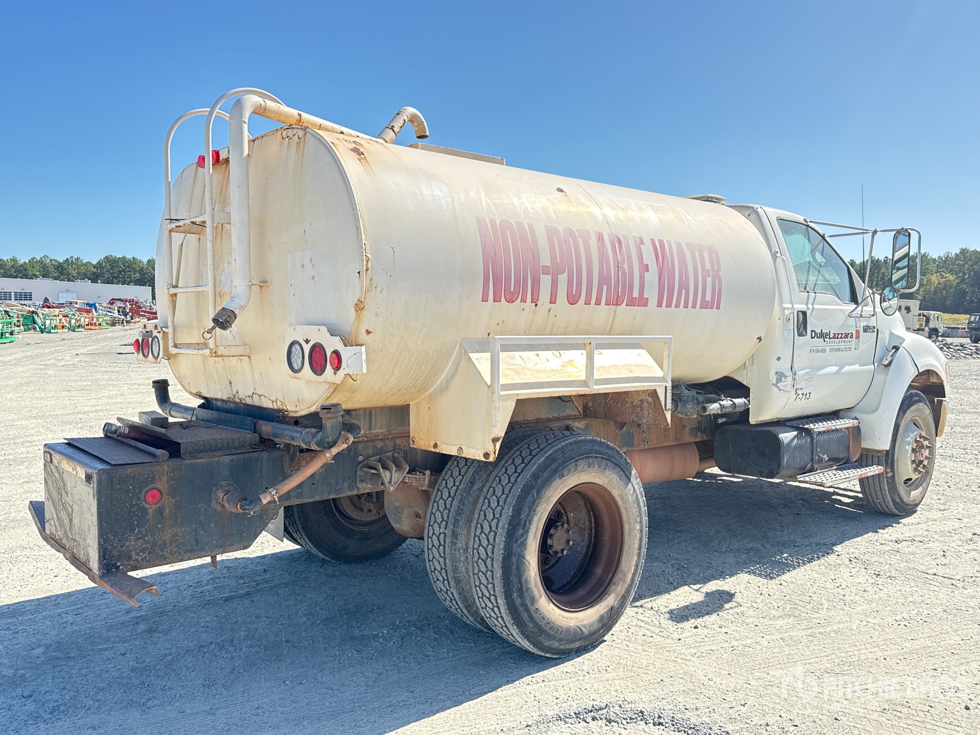 2006 Ford F-750