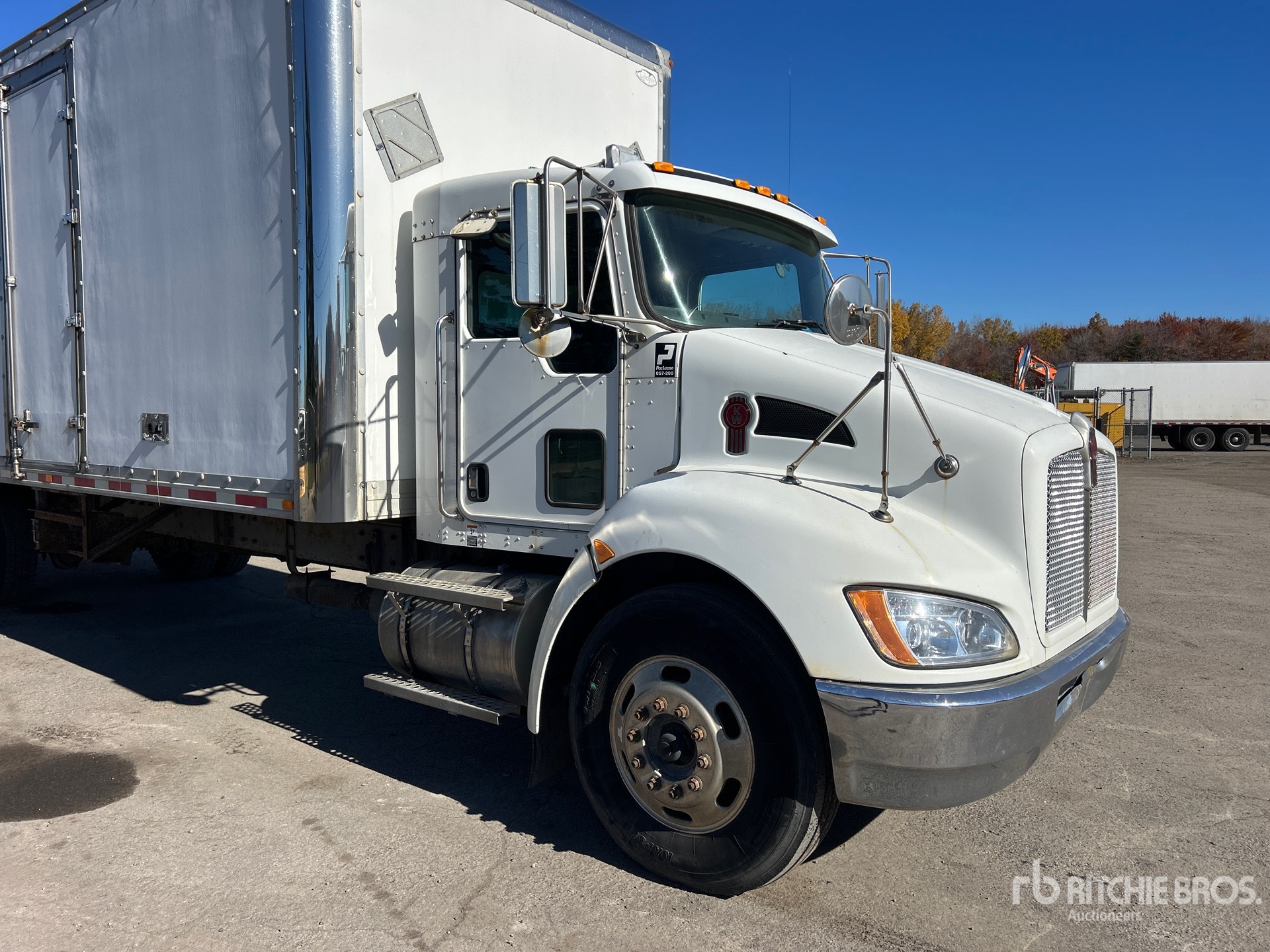 2009 Kenworth T370