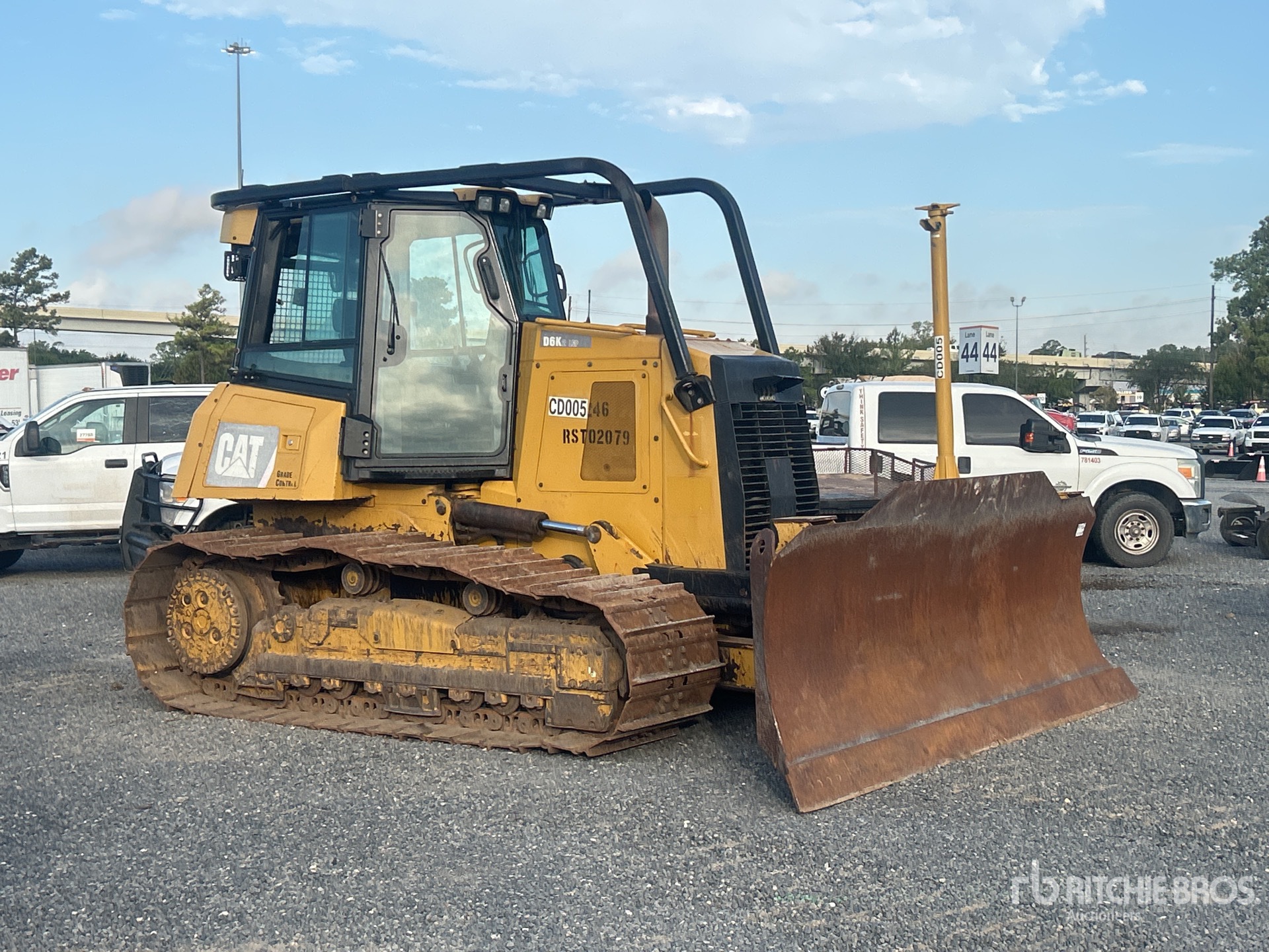 2016 Caterpillar D6K2 LGP