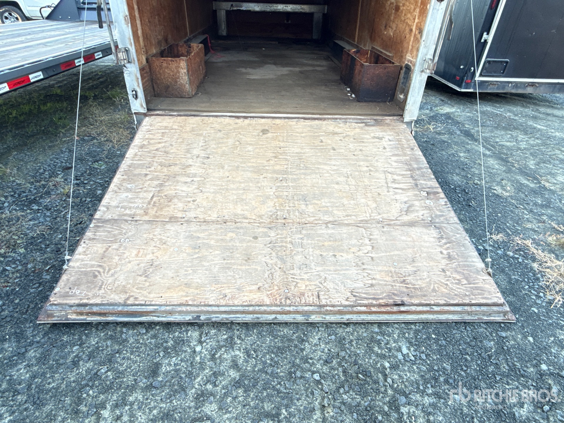 2015 Freedom Trailers 20 ft T/A