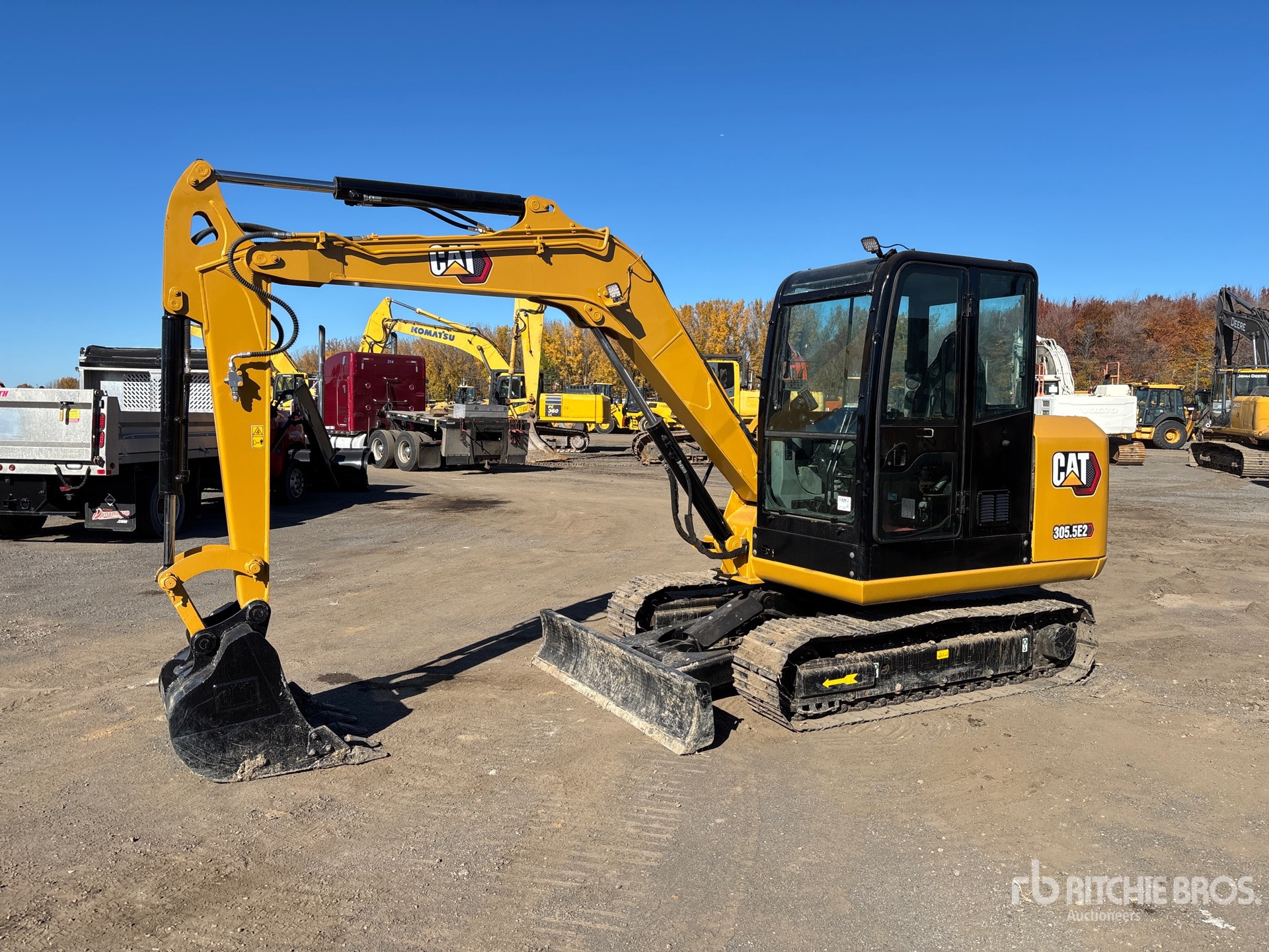 2023 Caterpillar 305.5E2