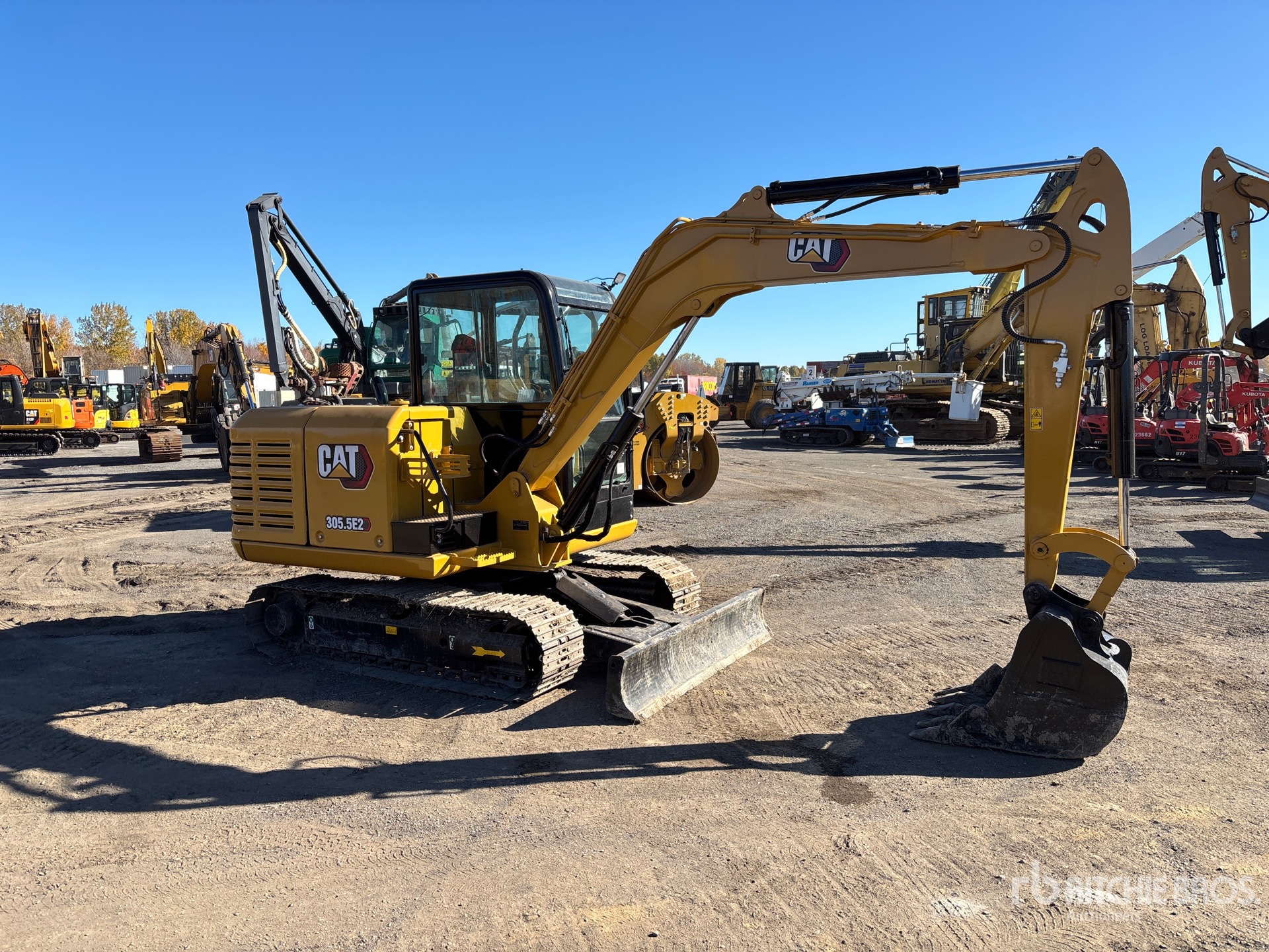 2023 Caterpillar 305.5E2
