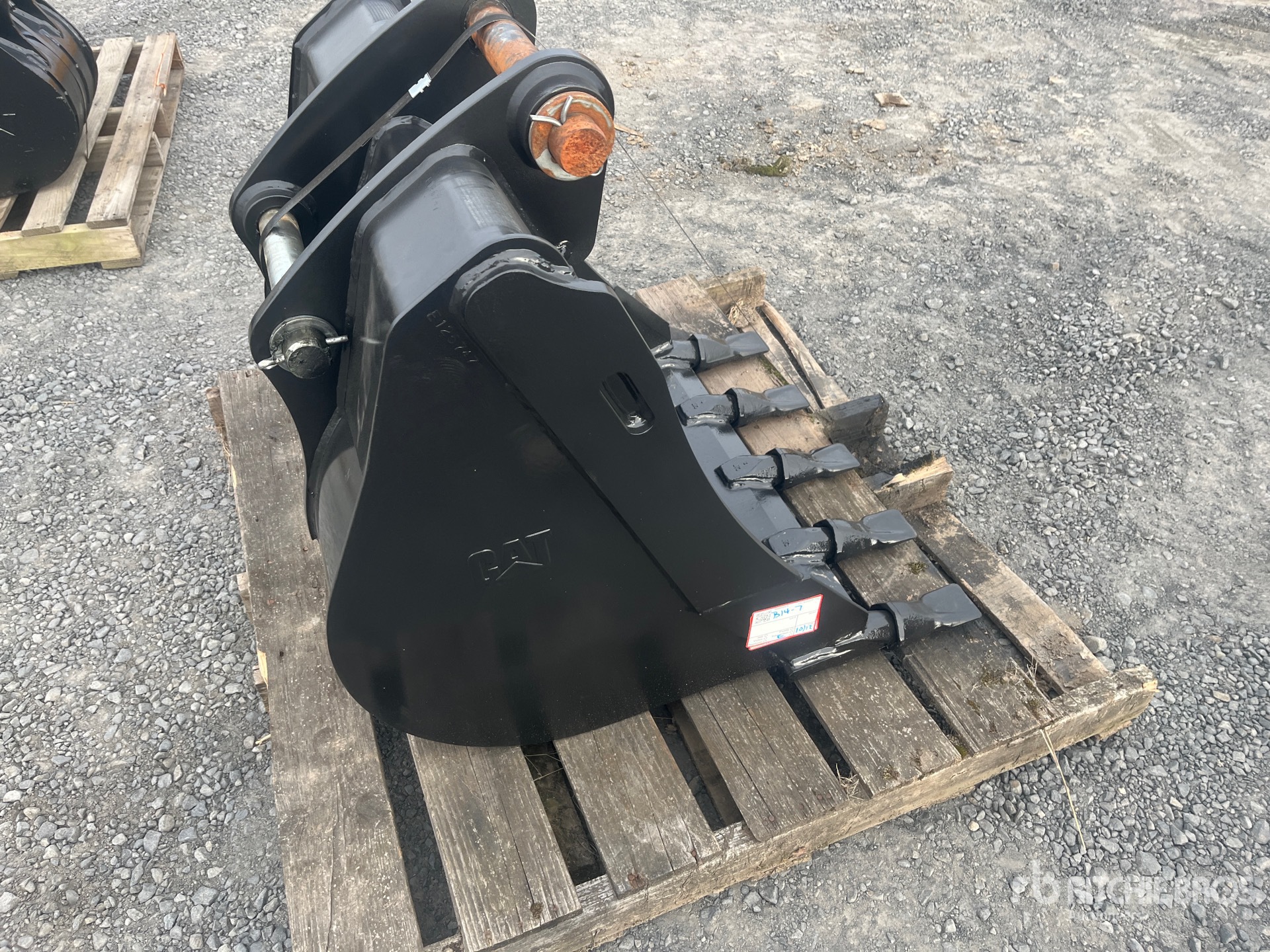 Caterpillar 30 IN 0.3 CYD - FITS CAT 430E