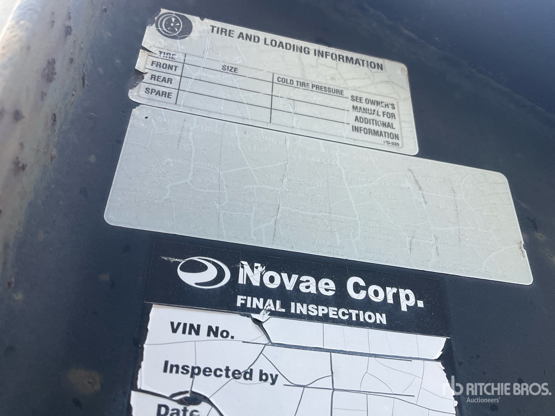2009 Novae 35 FT T/A GOOSENECK