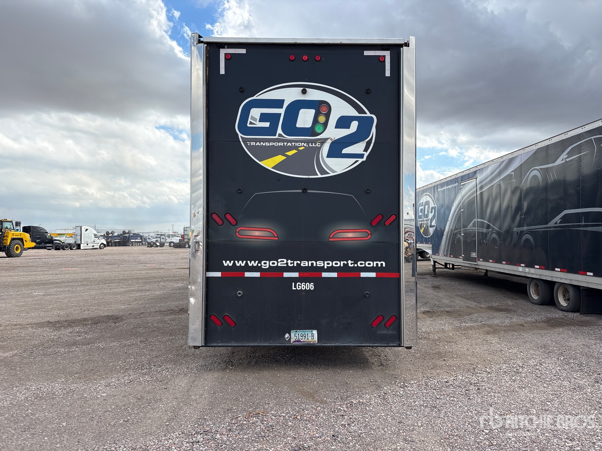 2003 Great Dane T/A 6 Car Enclosed