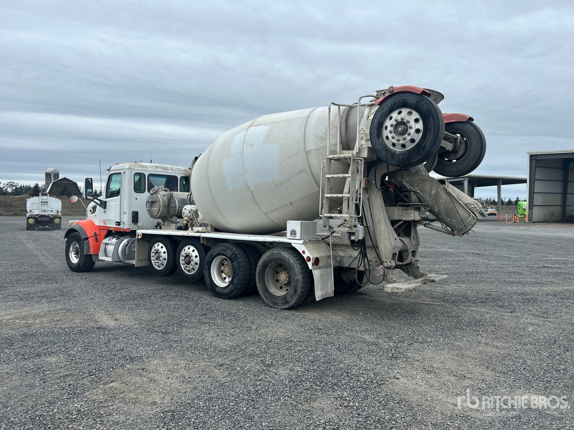 2017 Peterbilt 567