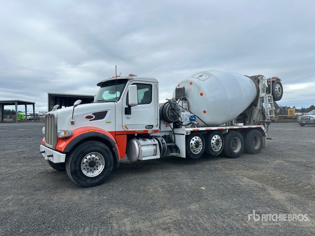 2018 Peterbilt 567 Mixer Truck