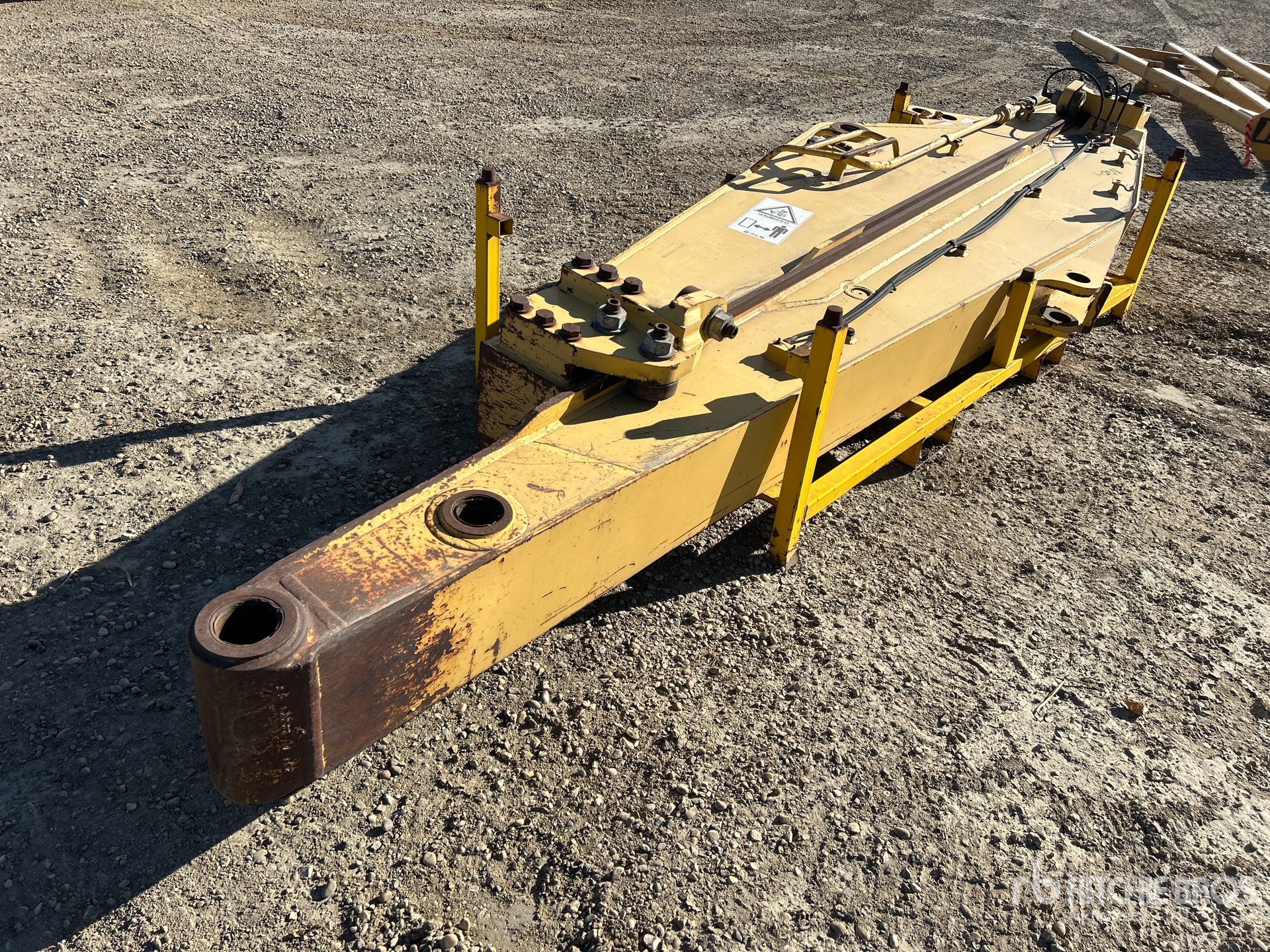 Komatsu 168 IN EXTENDABLE ARM - FITS KO ...