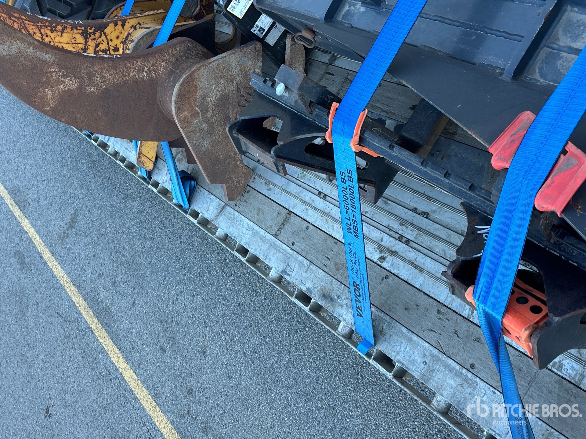 Photo of Caterpillar 48 in 261-1315 - Fits Cat 908H