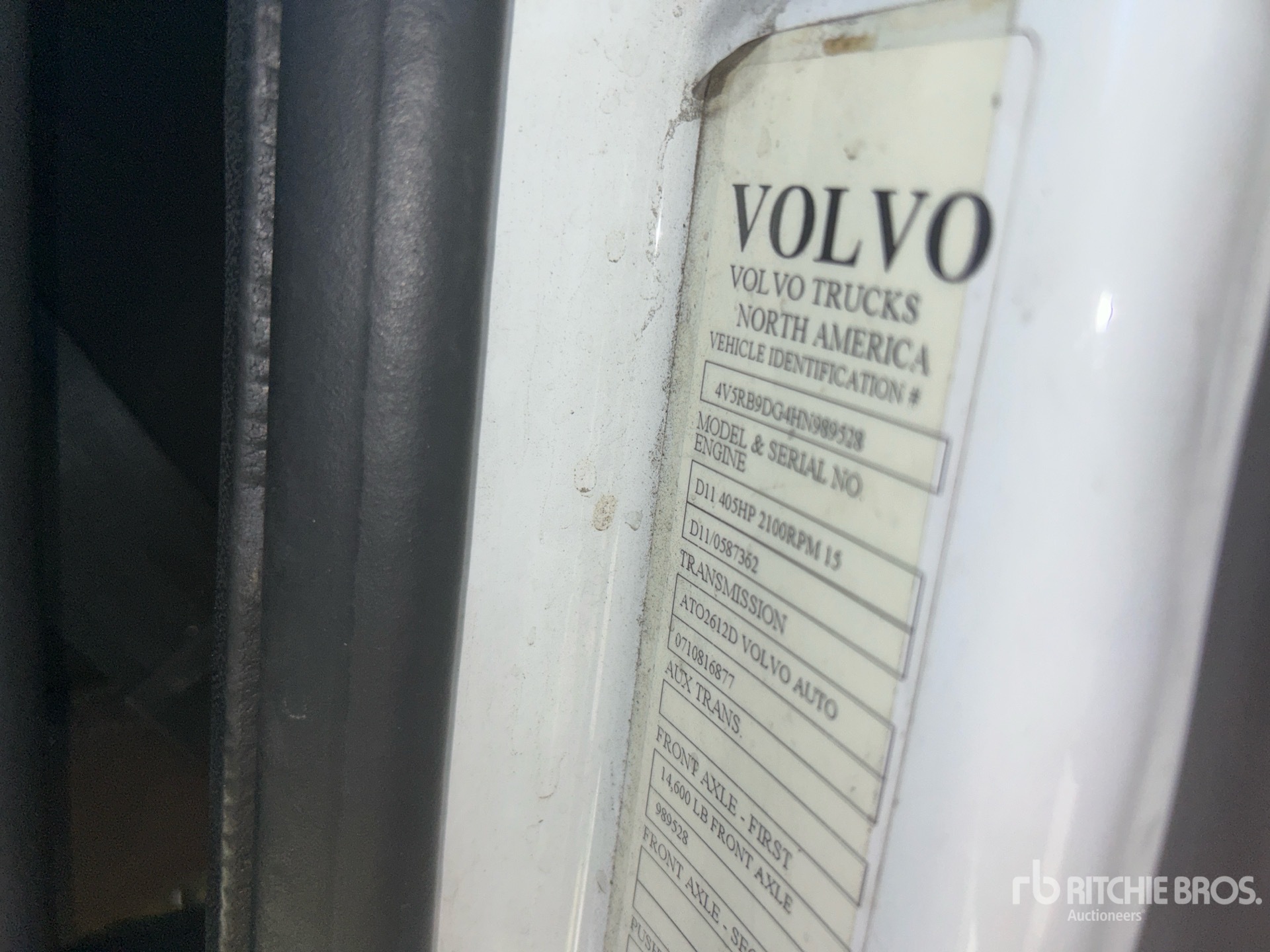 2017 Volvo VAH
