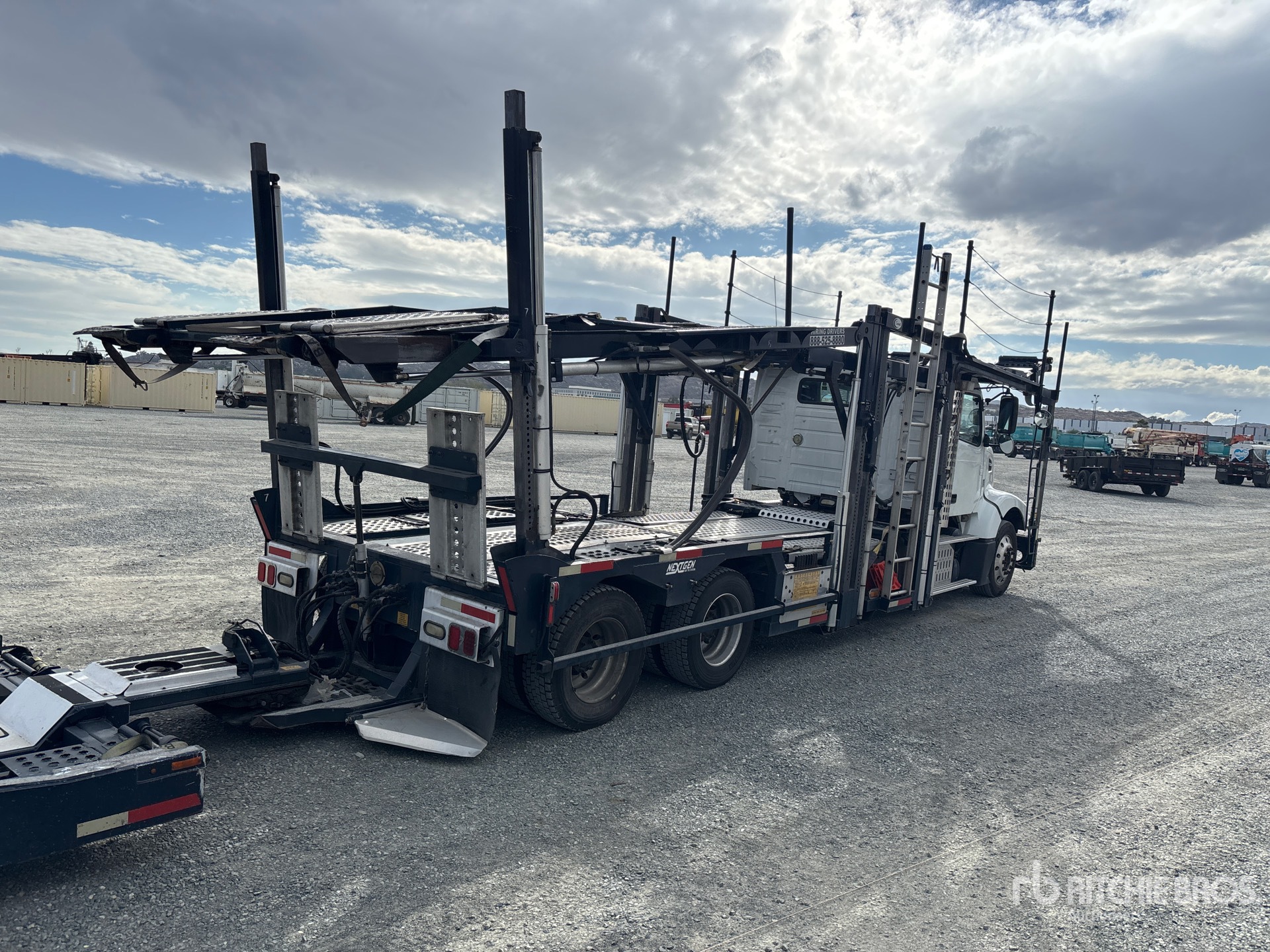 2012 Volvo VAH