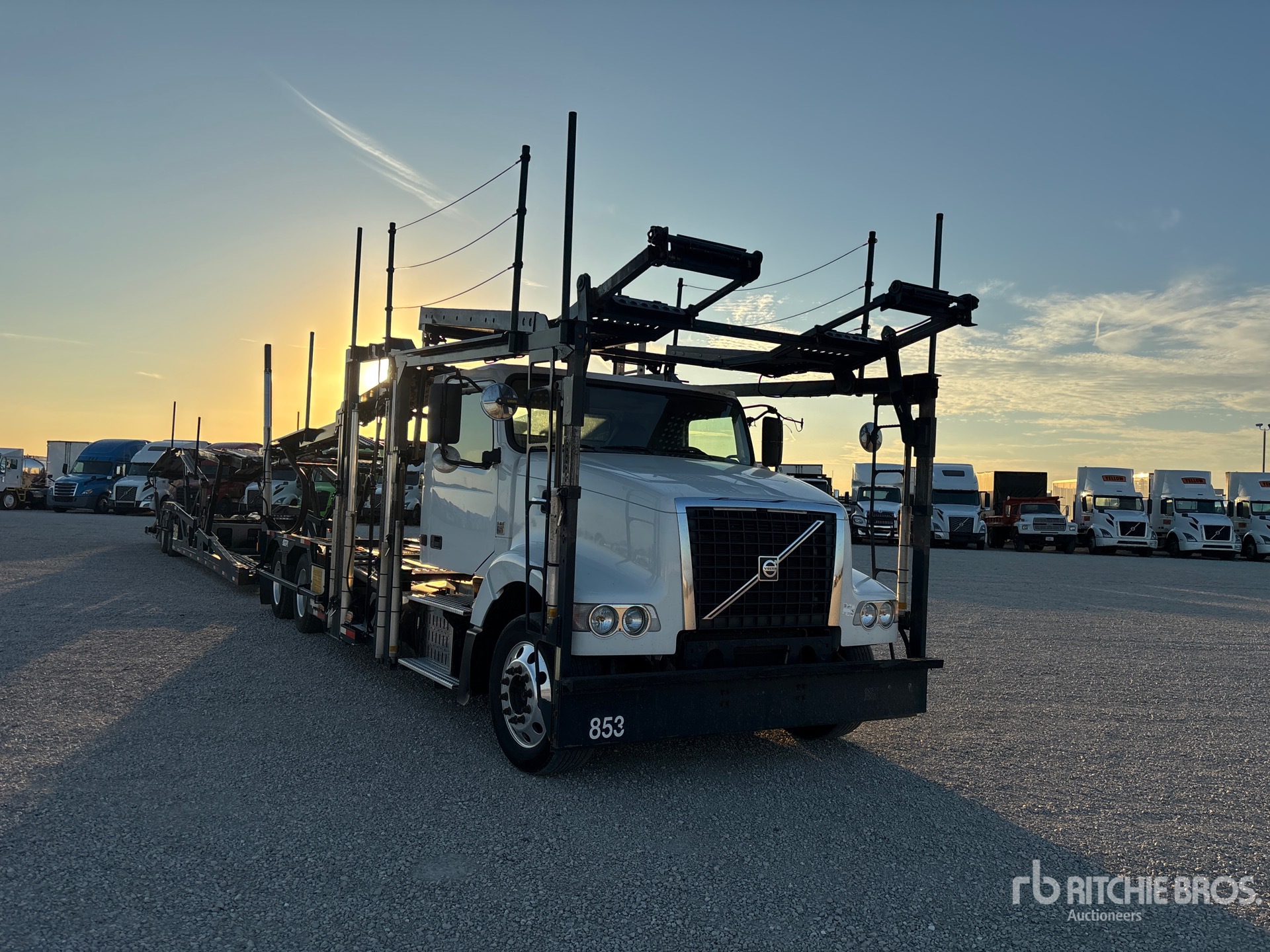 2015 Volvo VAH