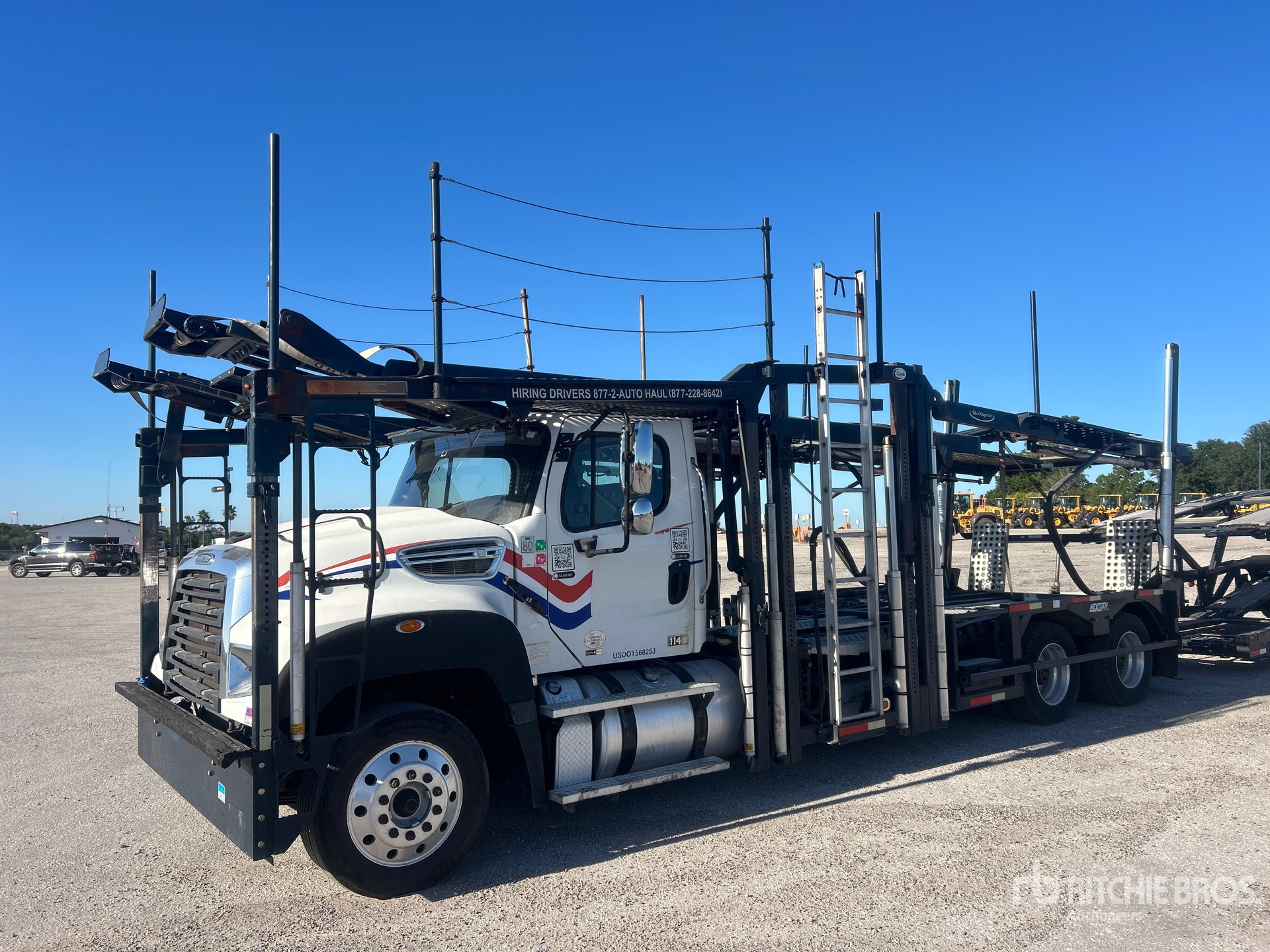 2015 Freightliner 114SD