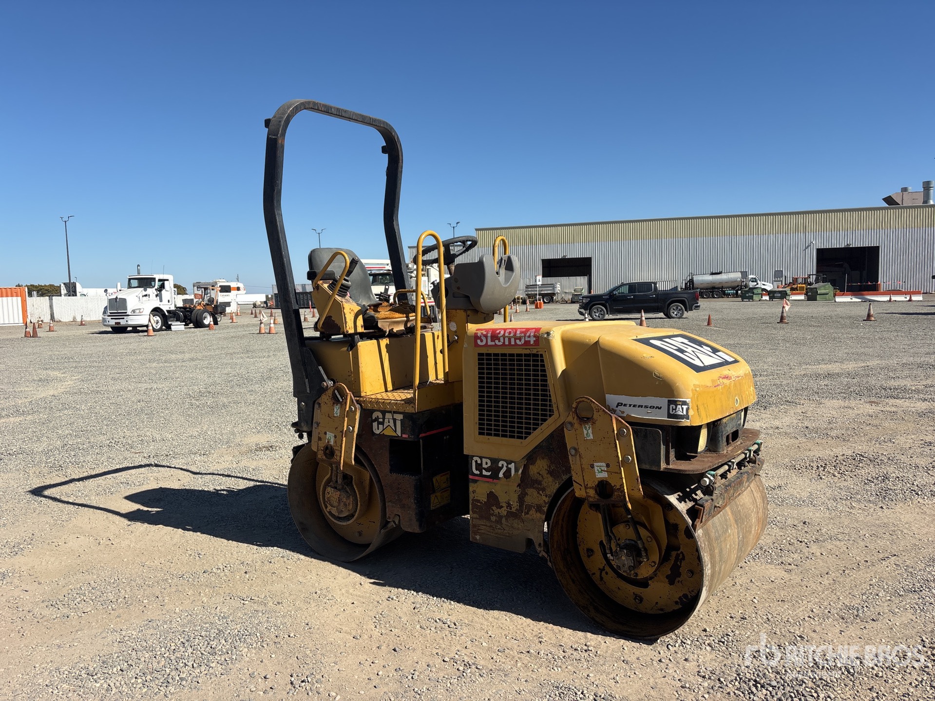 Caterpillar CB214E