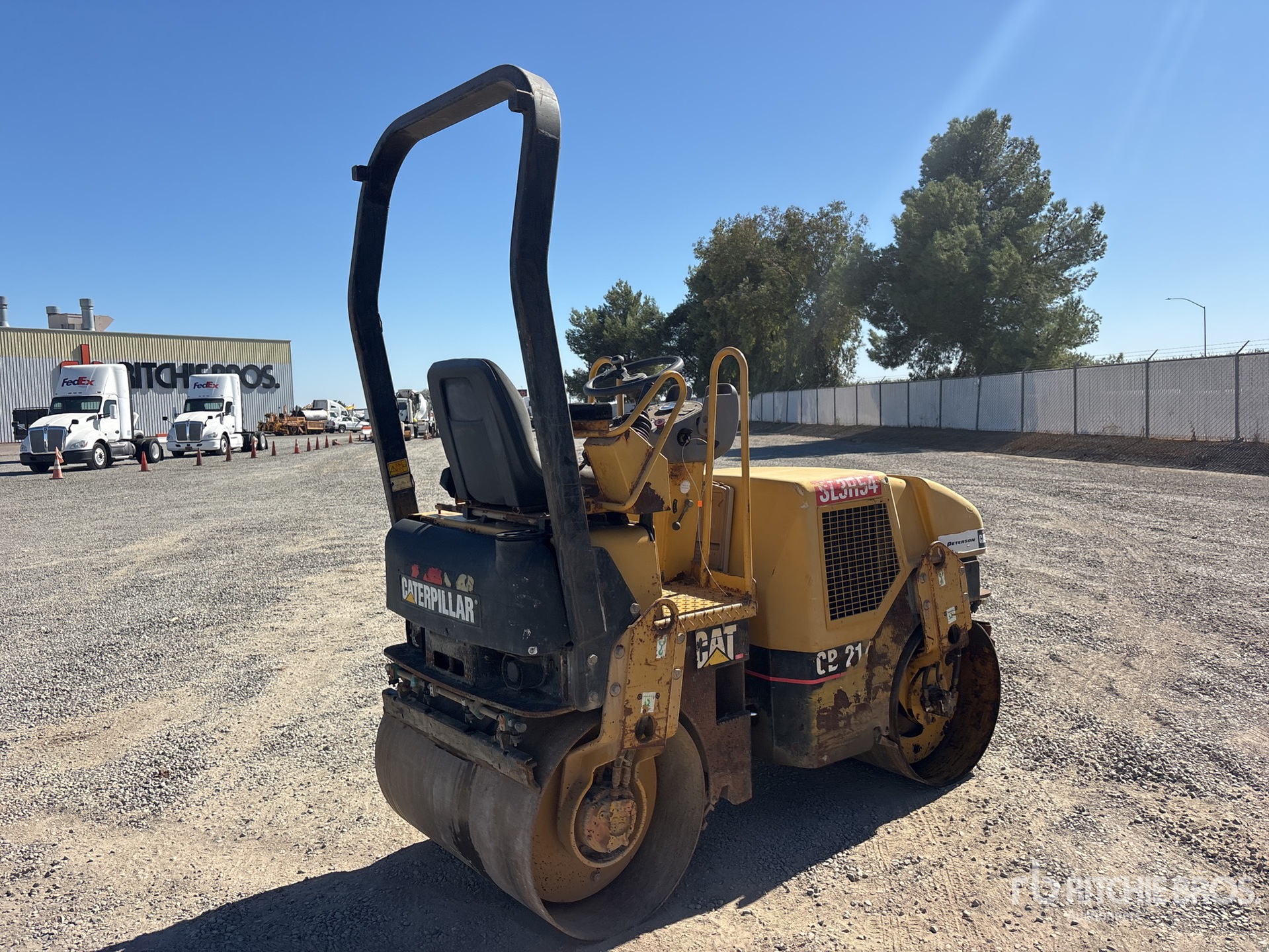 Caterpillar CB214E